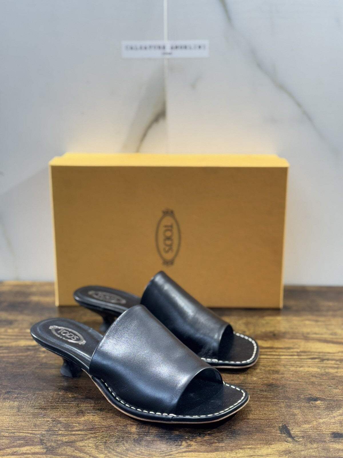 Tod’s Sandalo Donna Pelle Nero Ciabatta Luxury Tod’s Woman Shoe 39