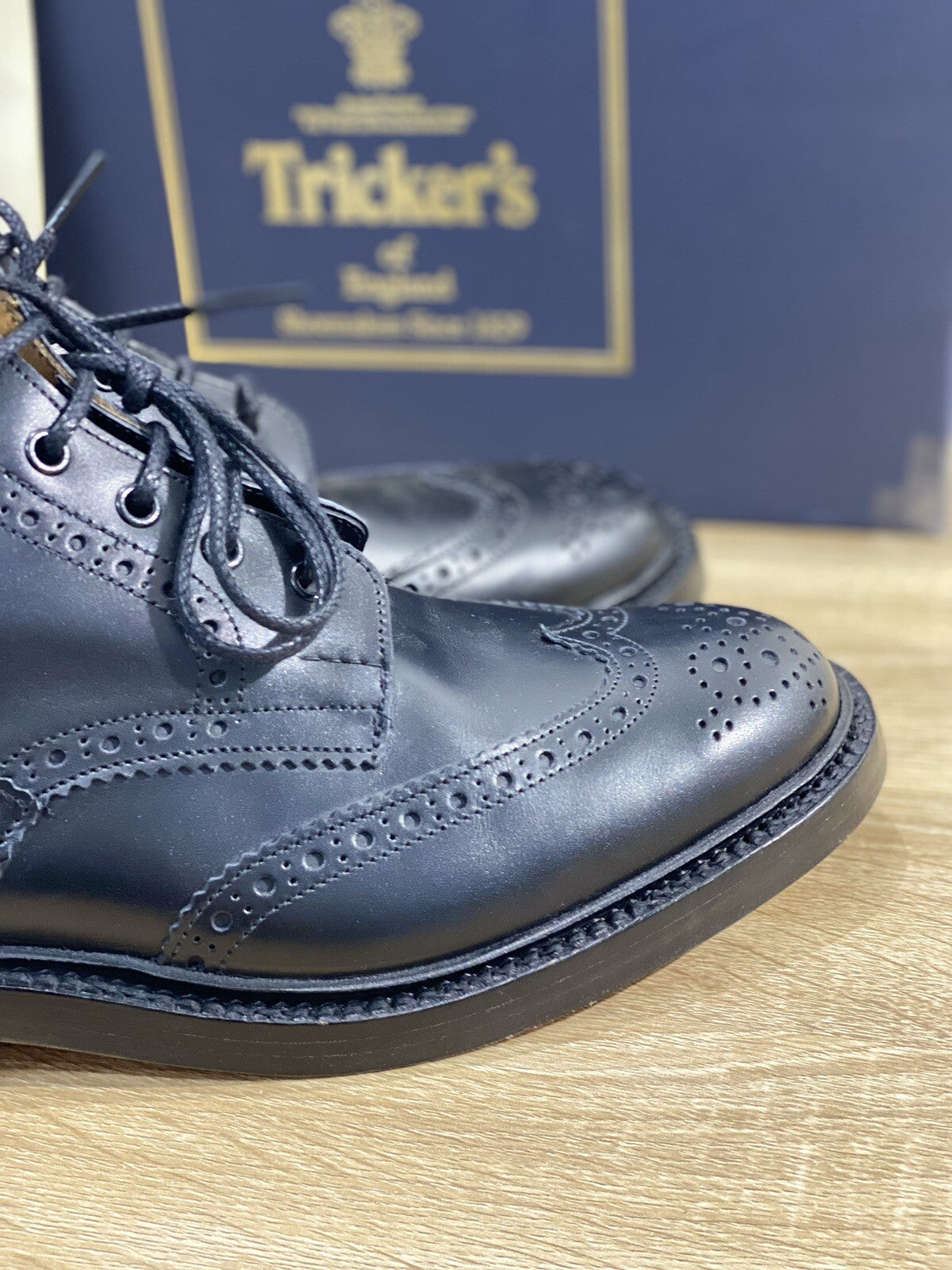 Tricker’s Stow Country boot fondo cuoio pelle nero luxury boot 7