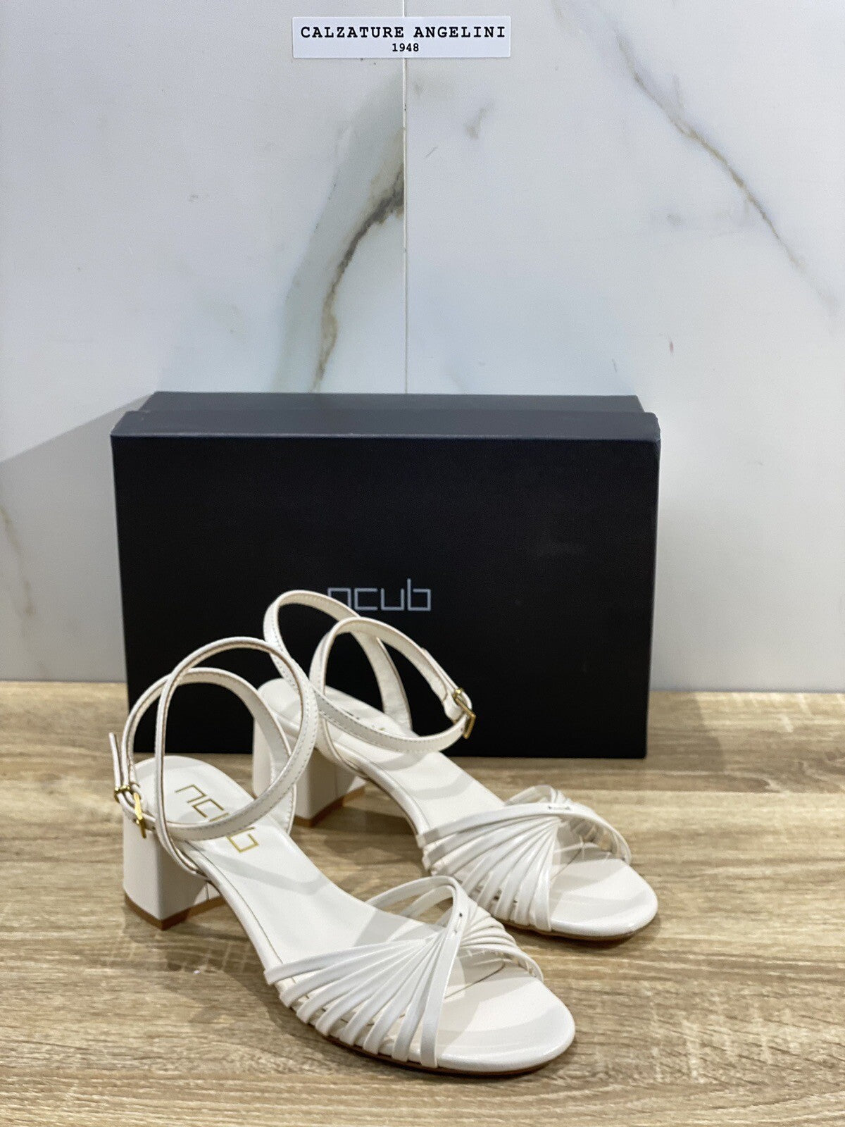 NCUB Sandalo Donna Modello Stefy Pelle Bianco Off Luxury Woman Sandal 37