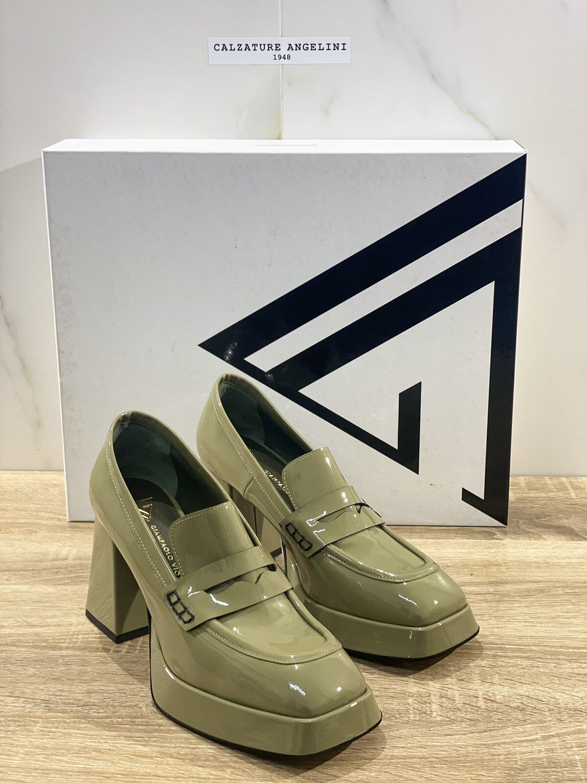 Giampaolo Viozzi mocassino donna plateau vernice oliva 38