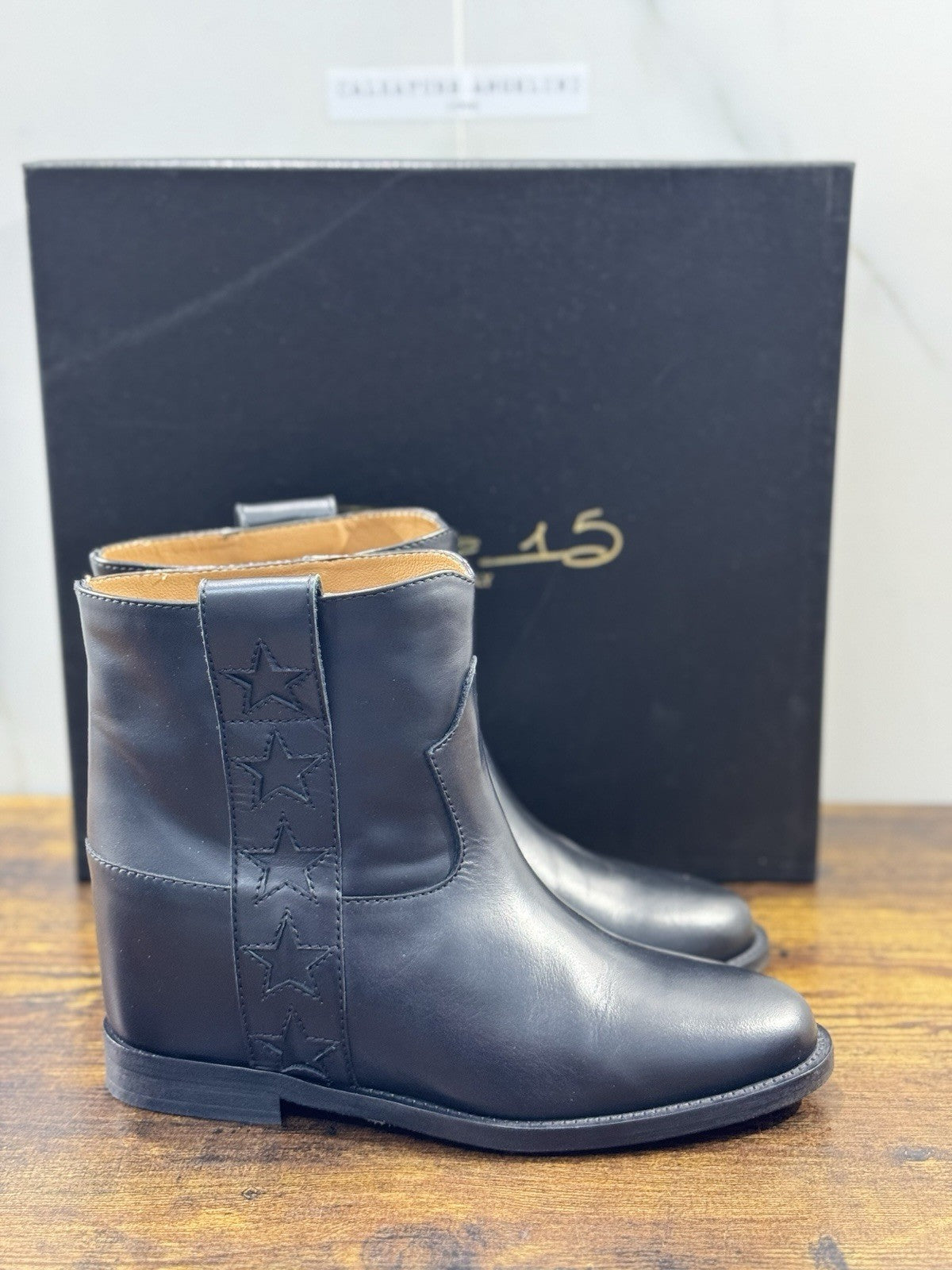 Via Roma 15 Stivaletto Pelle Nero Stelle Via Roma Donna 40