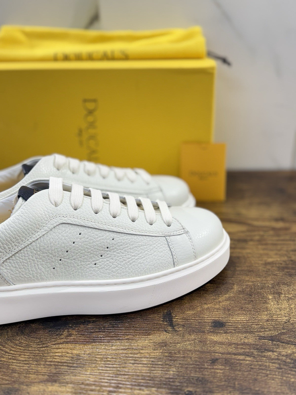 Doucal’s Sneaker Uomo Memory Foam Bianca PelleLuxury Men Doucal’s Extra Light 40