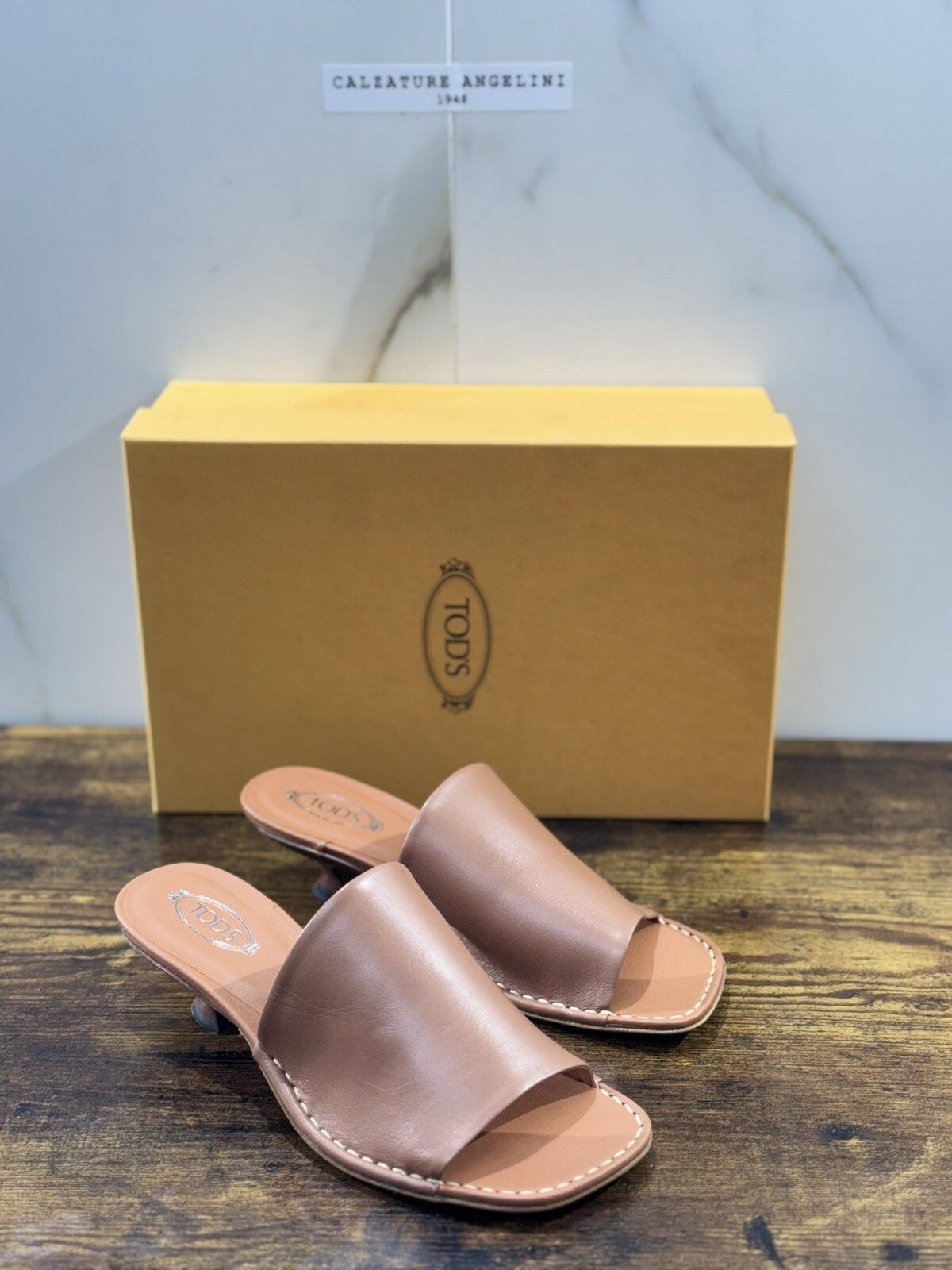 Tod’s Sandalo Donna Pelle Cuoio Ciabatta Luxury Tod’s Woman Shoe 37