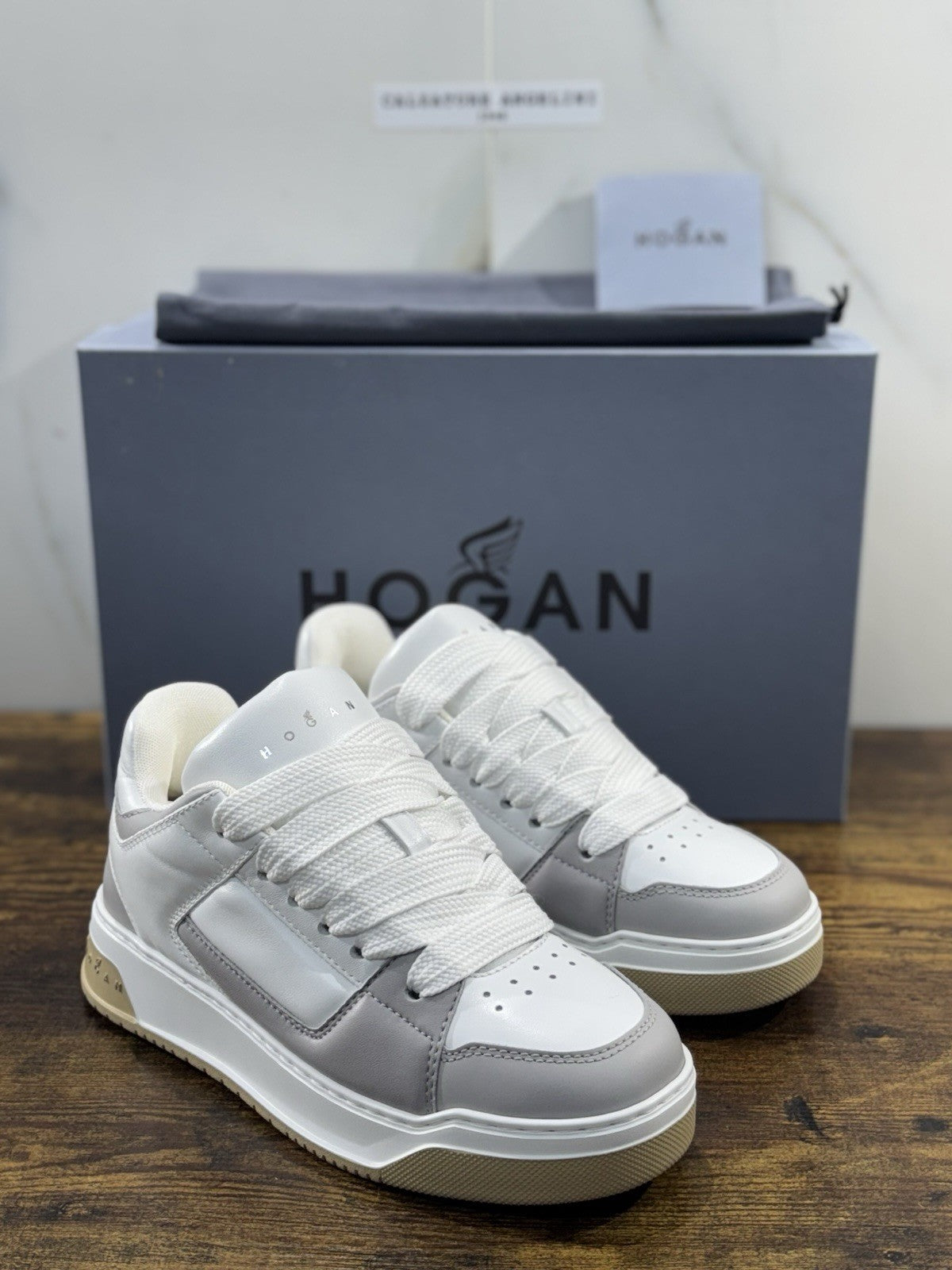 Hogan H667 Sneaker Bianca Memory Foam Luxury Hogan Donna 38.5