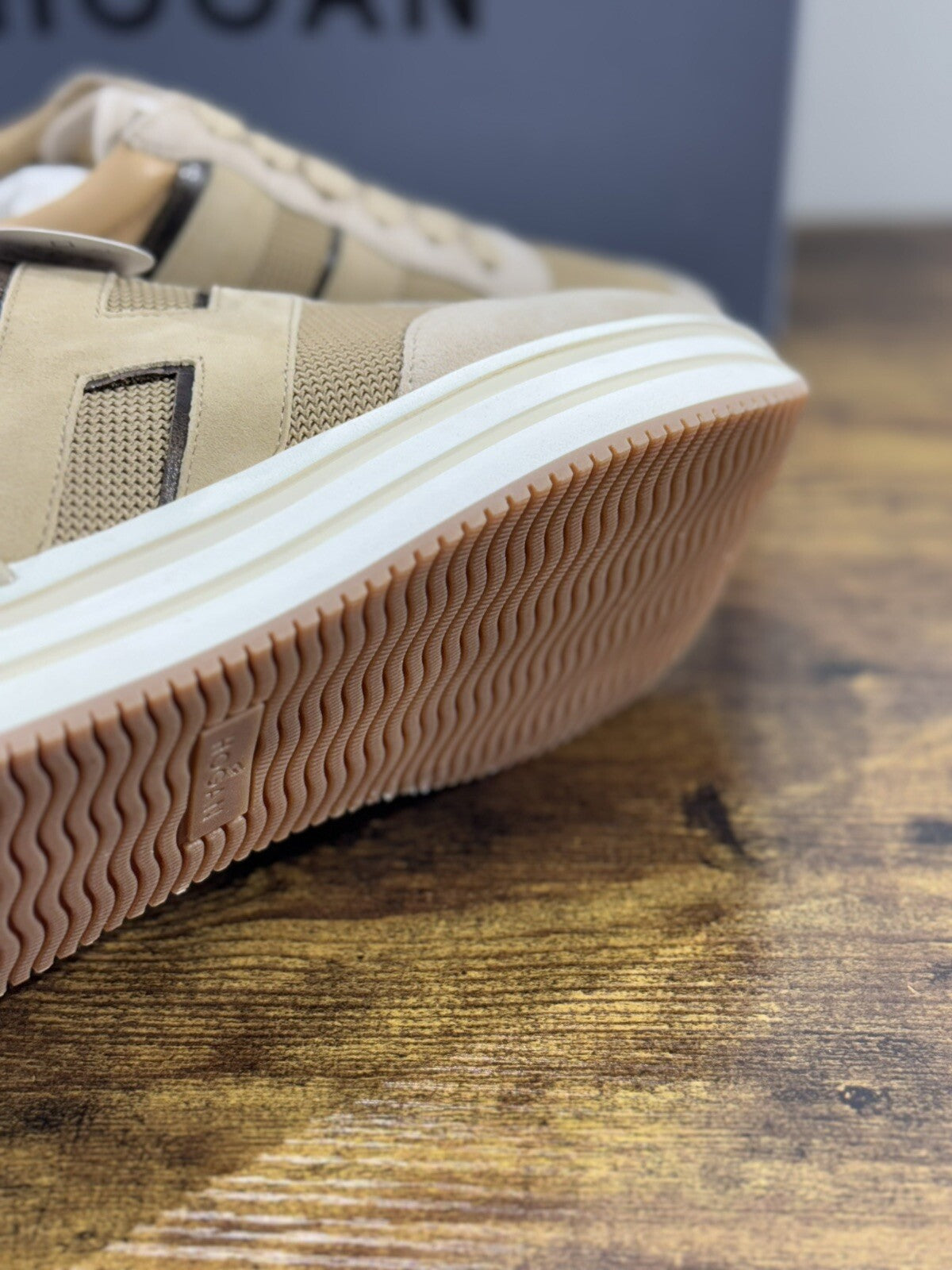 Hogan H483 Donna Sneaker Suede Beige Luxury Hogan Woman 39