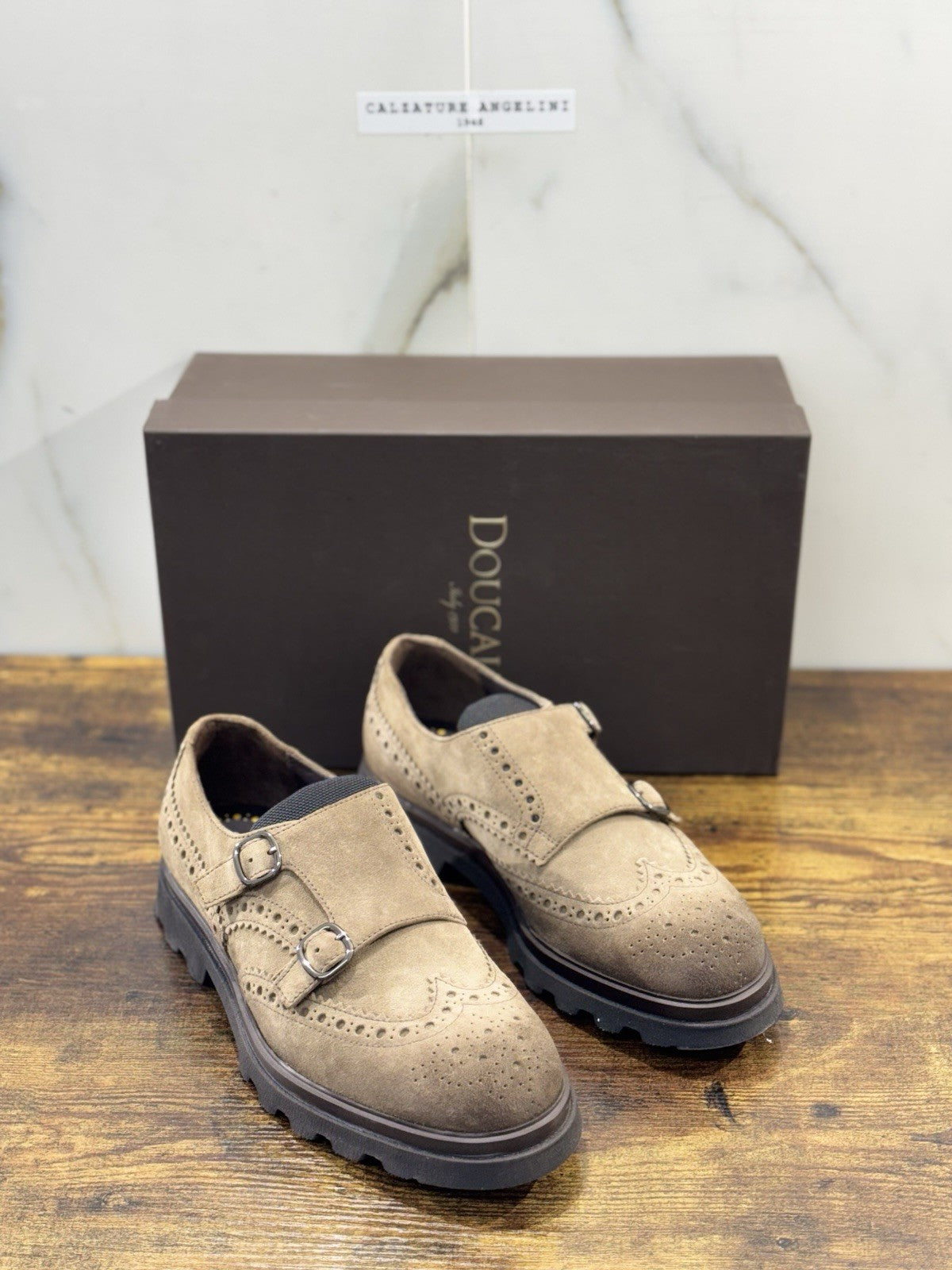 Doucal’s Scarpa Uomo Doppia Fibbia Suede Cacao Luxury Men Doucal’s Shoes 42.5