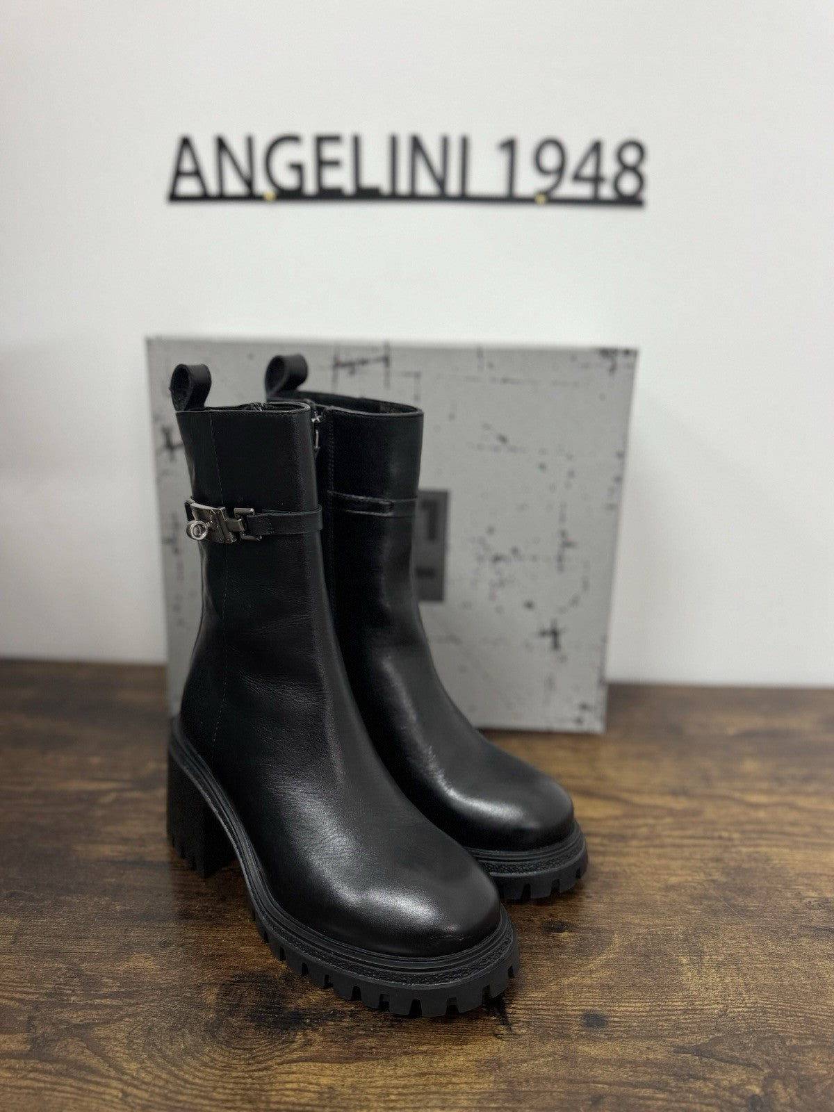 Gio + Stivaletto Pelle Nera Extra Light Donna 36