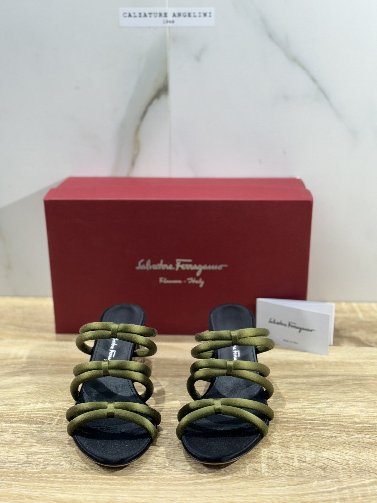 Salvatore Ferragamo Sandalo Donna Amalia Army Luxury Ferragamo Woman 37