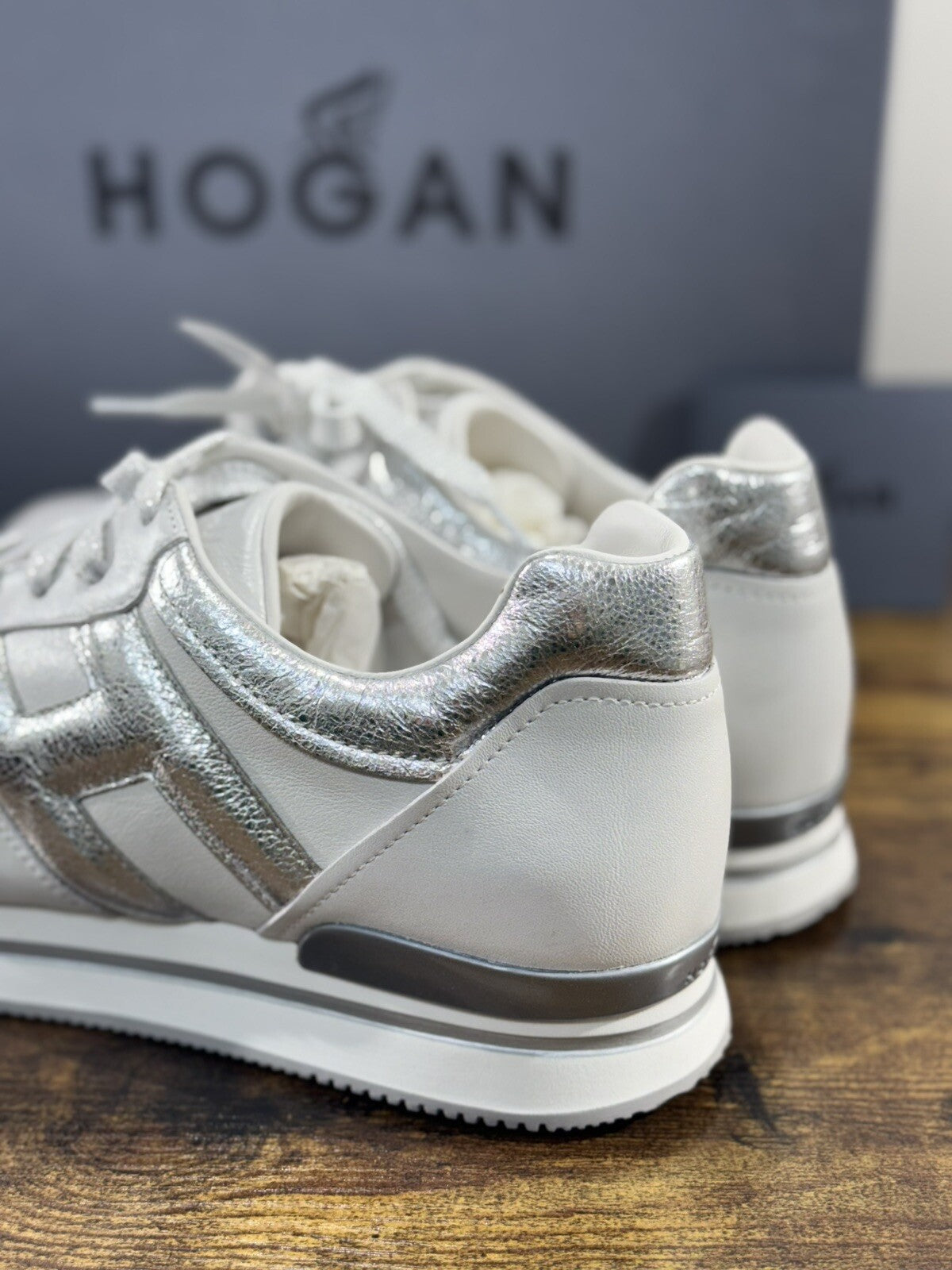Hogan H222 sneaker Donna extra light Argento Bianco pelle 36