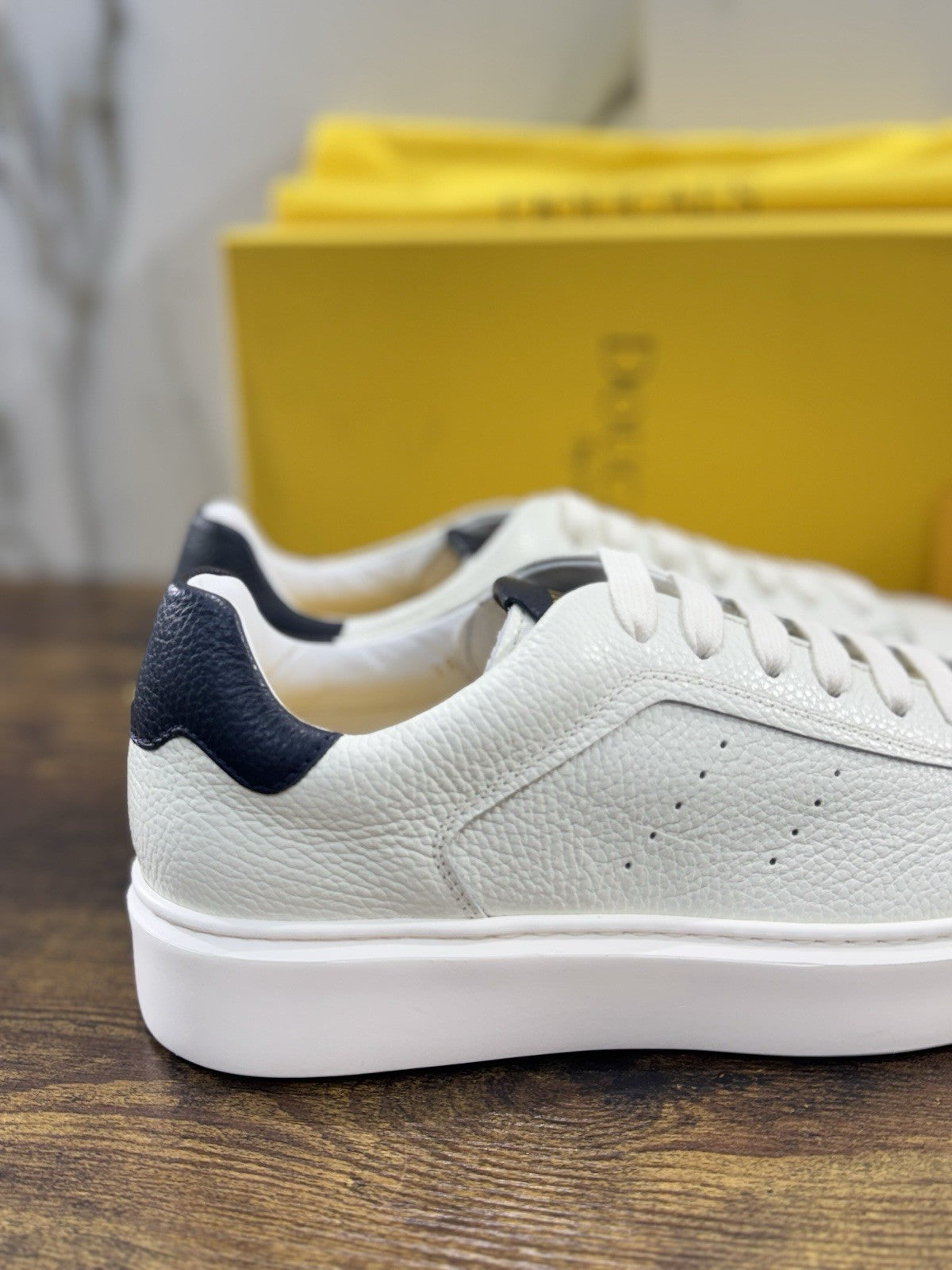 Doucal’s Sneaker Uomo Memory Foam Bianca PelleLuxury Men Doucal’s Extra Light 40