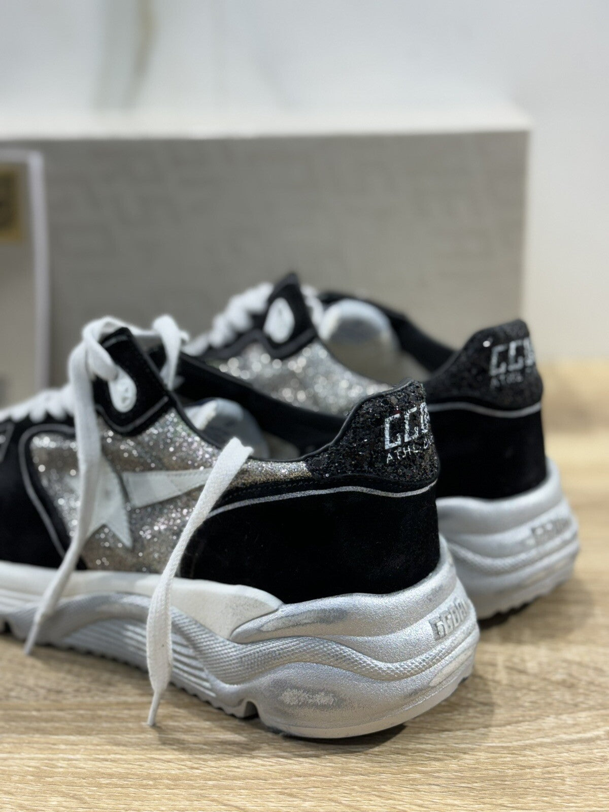 Golden Goose Sneaker Donna Running Sole Pelle Luxury Woman Golden Goose 35