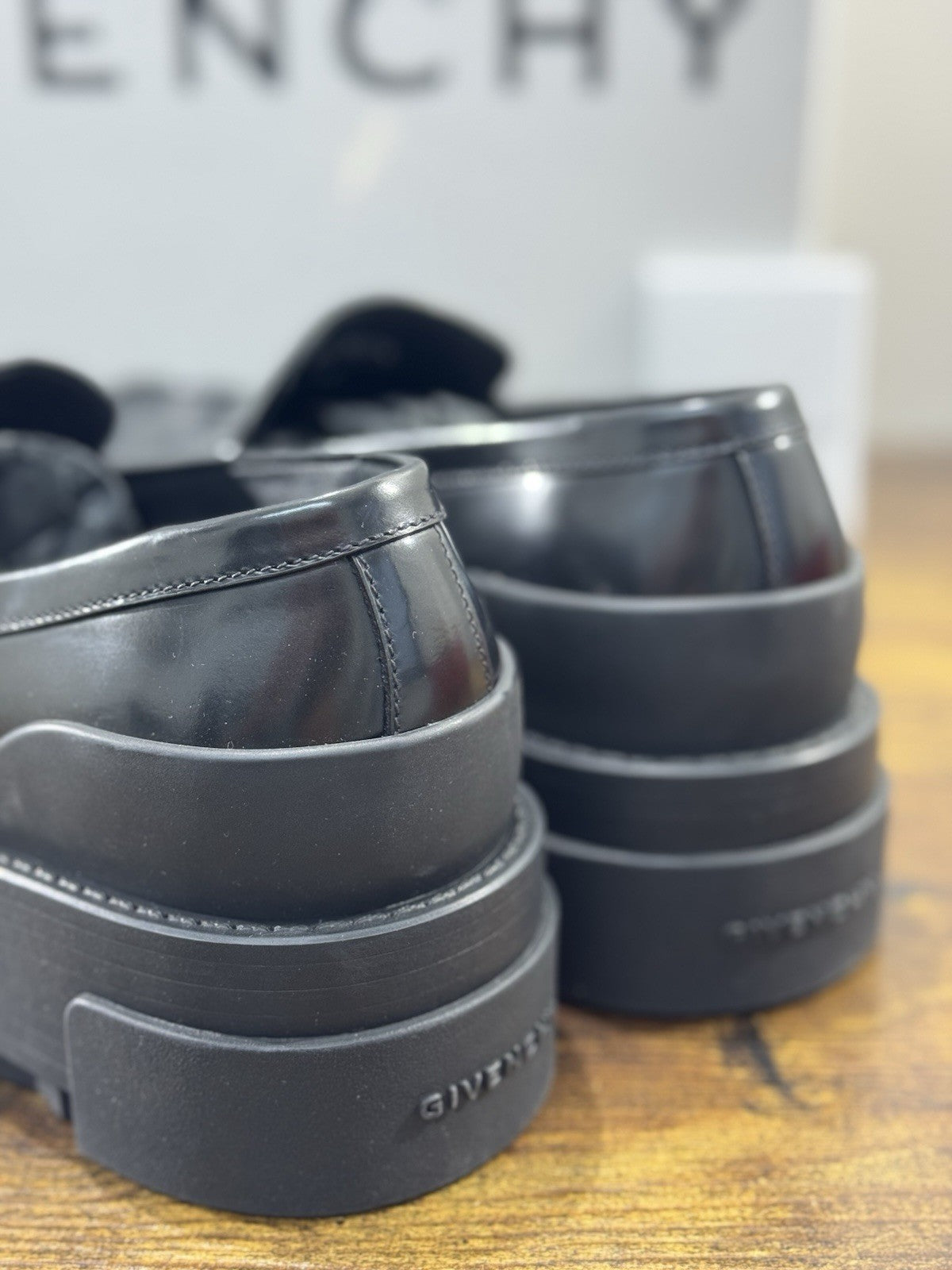 Givenchy Terra Mocassino Logo 4 G Pelle Nero Donna 36