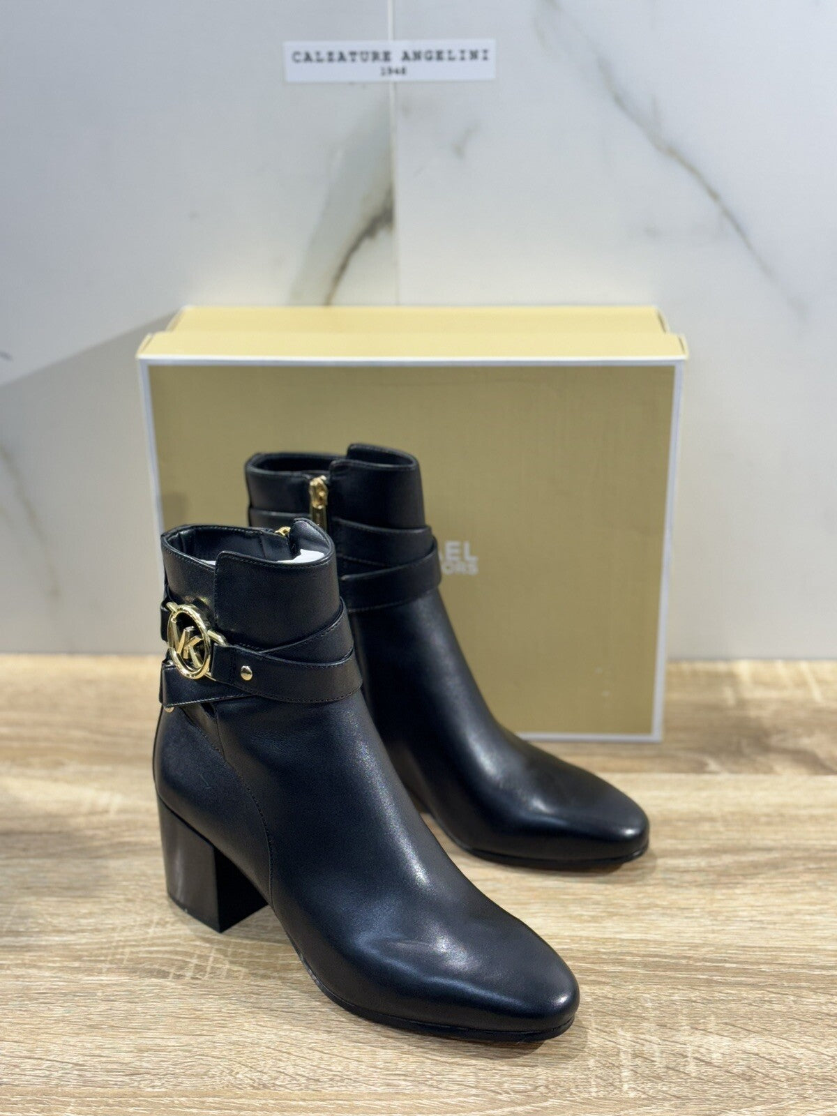 Michael Kors Rory Mid Bootie Nero Chelsea Boot Con Tacco 38