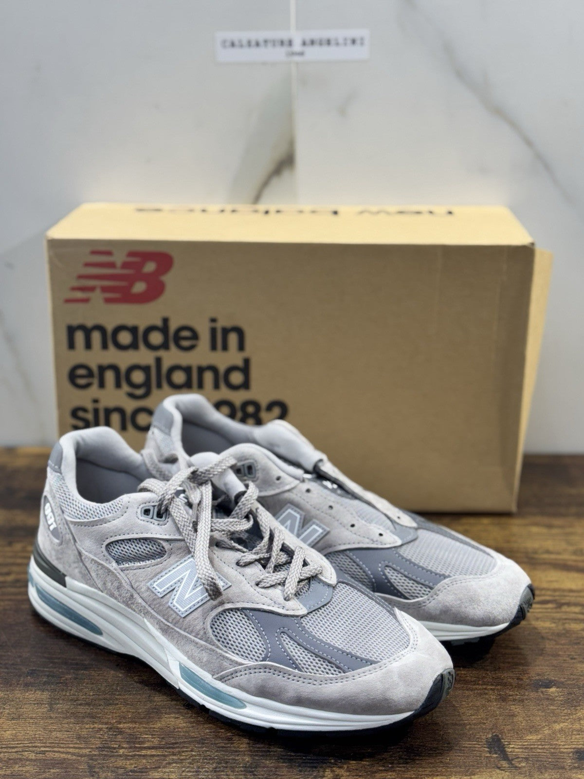New Balance 991 V2Made In Uk Limited Edition 100% Leather Iconic Grey Icon 42.5