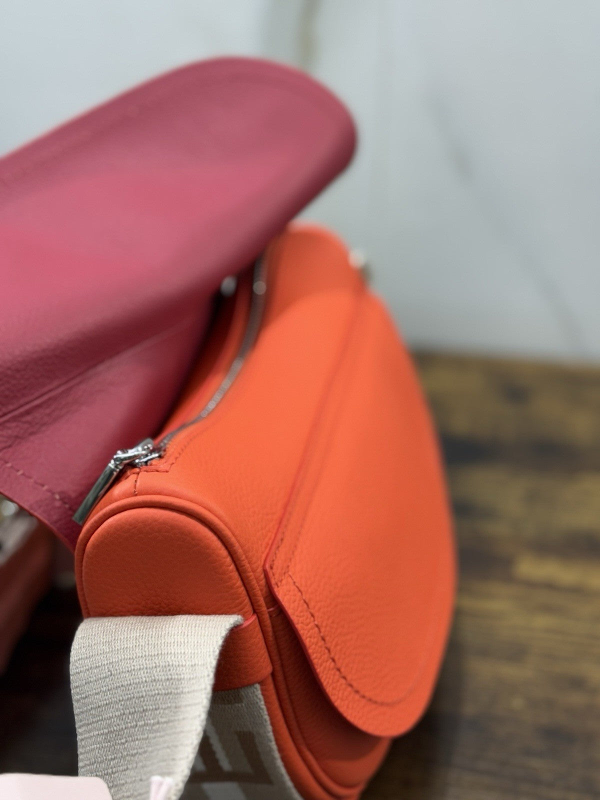 Coccinelle Borsa Raquel Arancio 100% Pelle Made In Italy Donna Tracolla