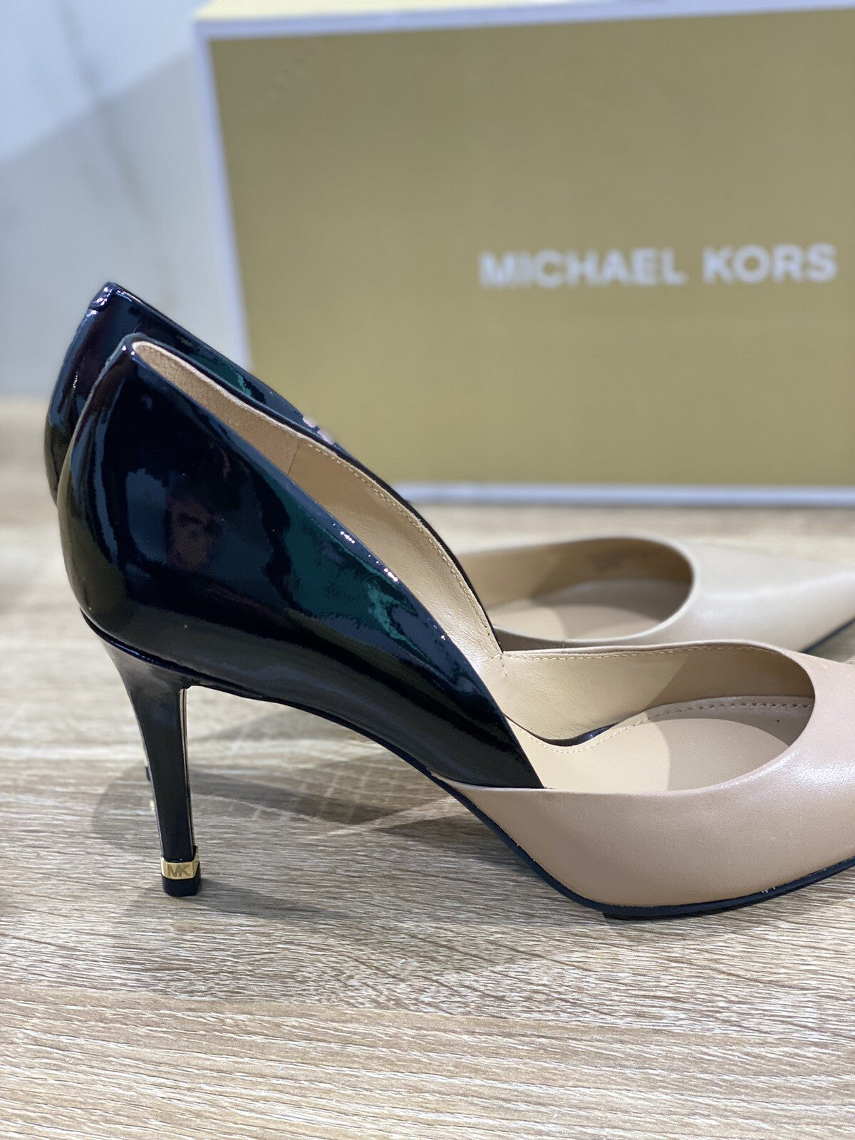 Michael Kors scarpa donna Ashby flex pump pelle nera beige con tacco 35