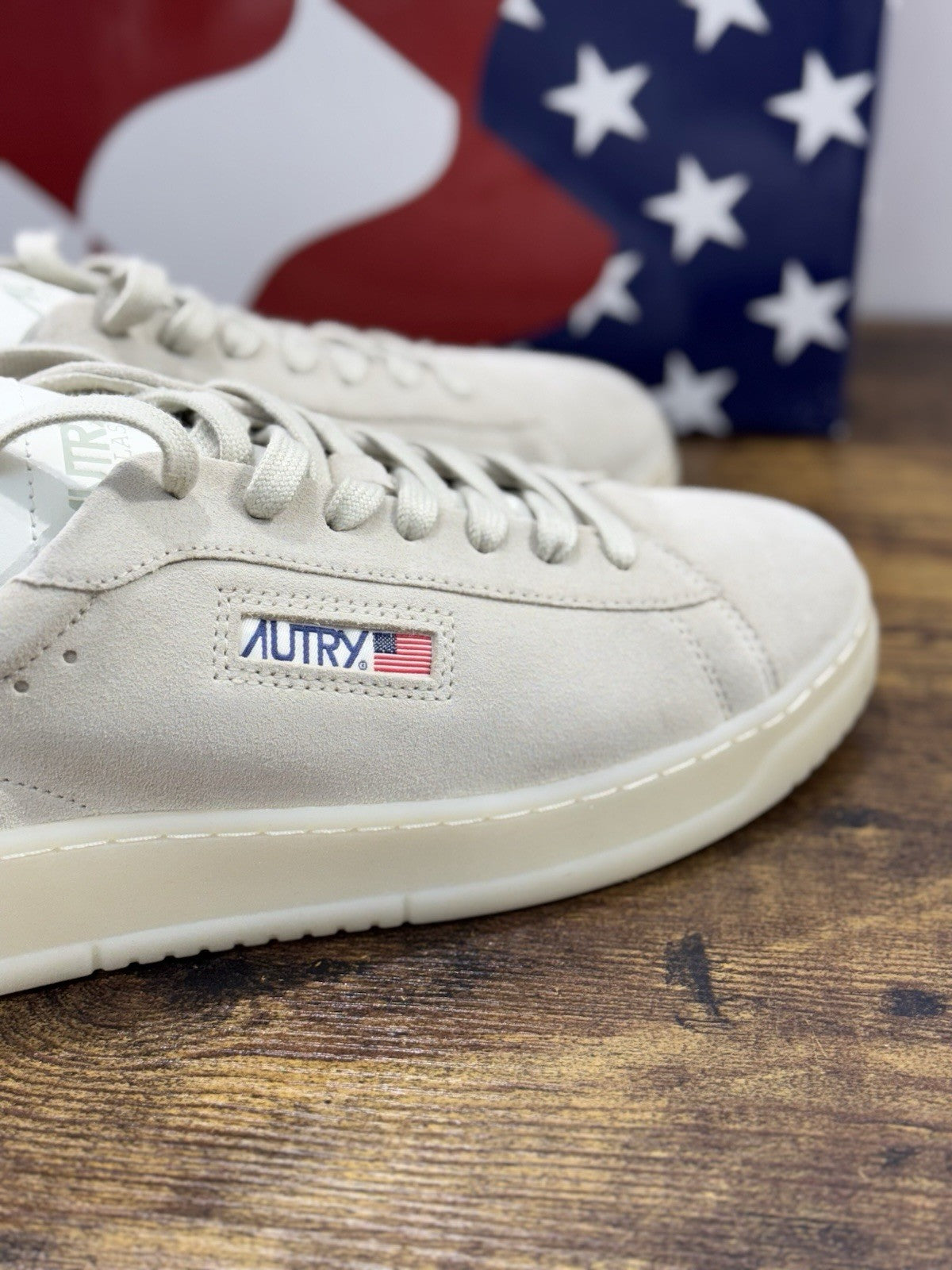 Autry Dallas Low Men Sneaker Suede Beige Casual Autry Uomo 44