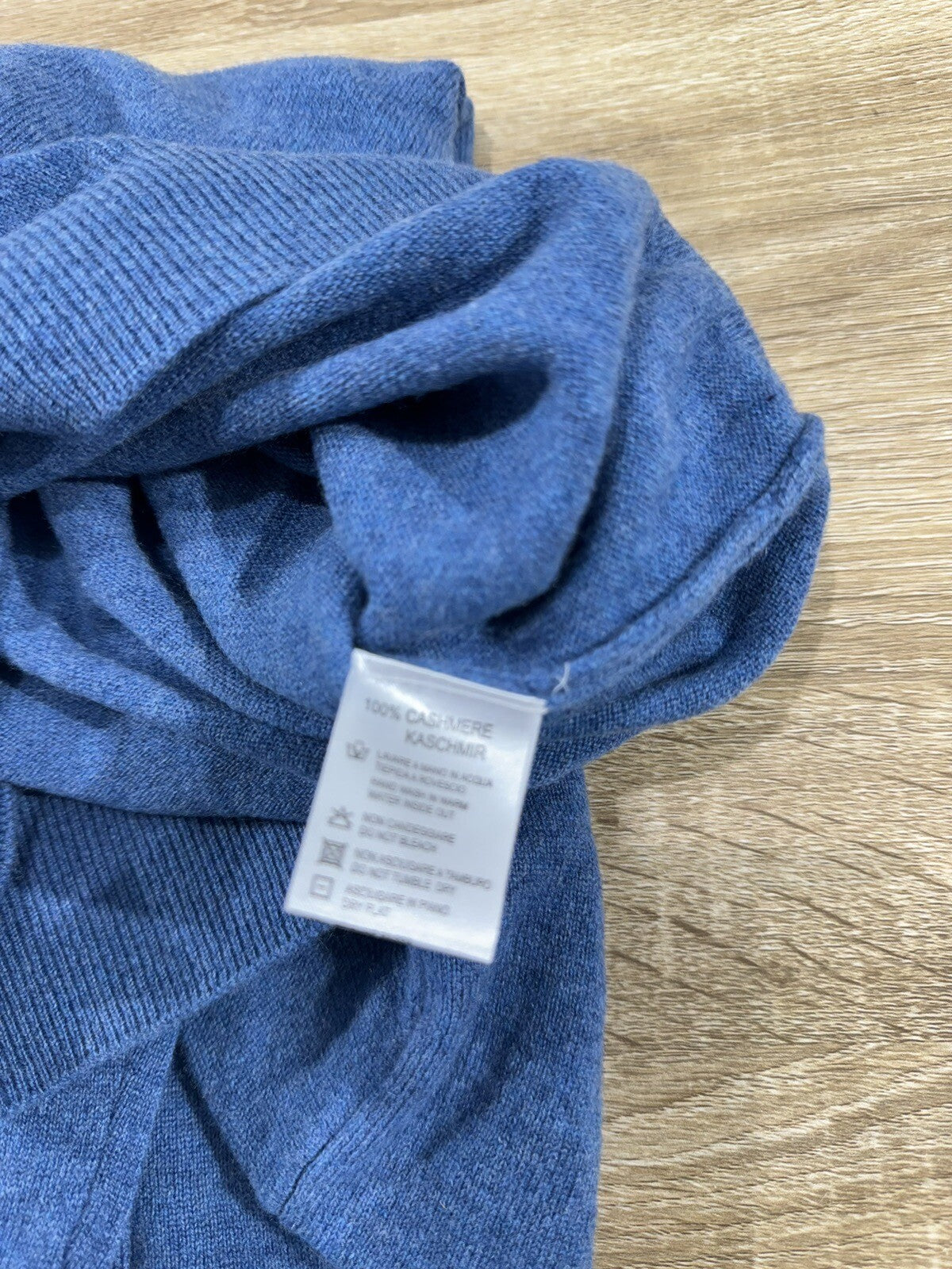 Heritage Maglia Uomo 100% Cashmere Azzurro Scollo V Made In Italy 50