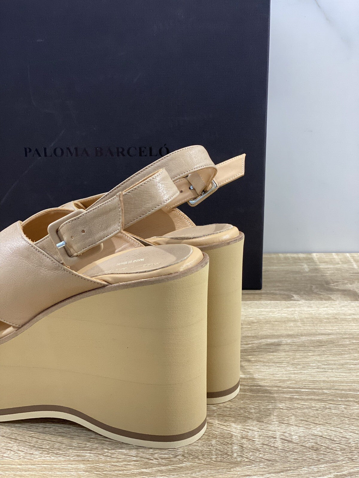 Paloma Barcelo’ sandalo donna Mazaruni Pelle Nocciola zeppa 36