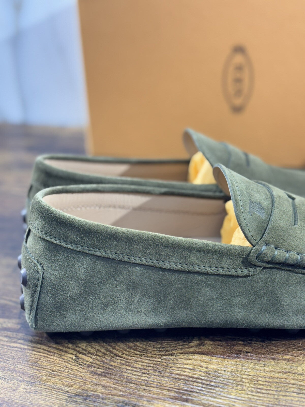 Tod’s Mocassino Uomo Icon Driver Gommino Suede Verdone Luxury Tod’s 42