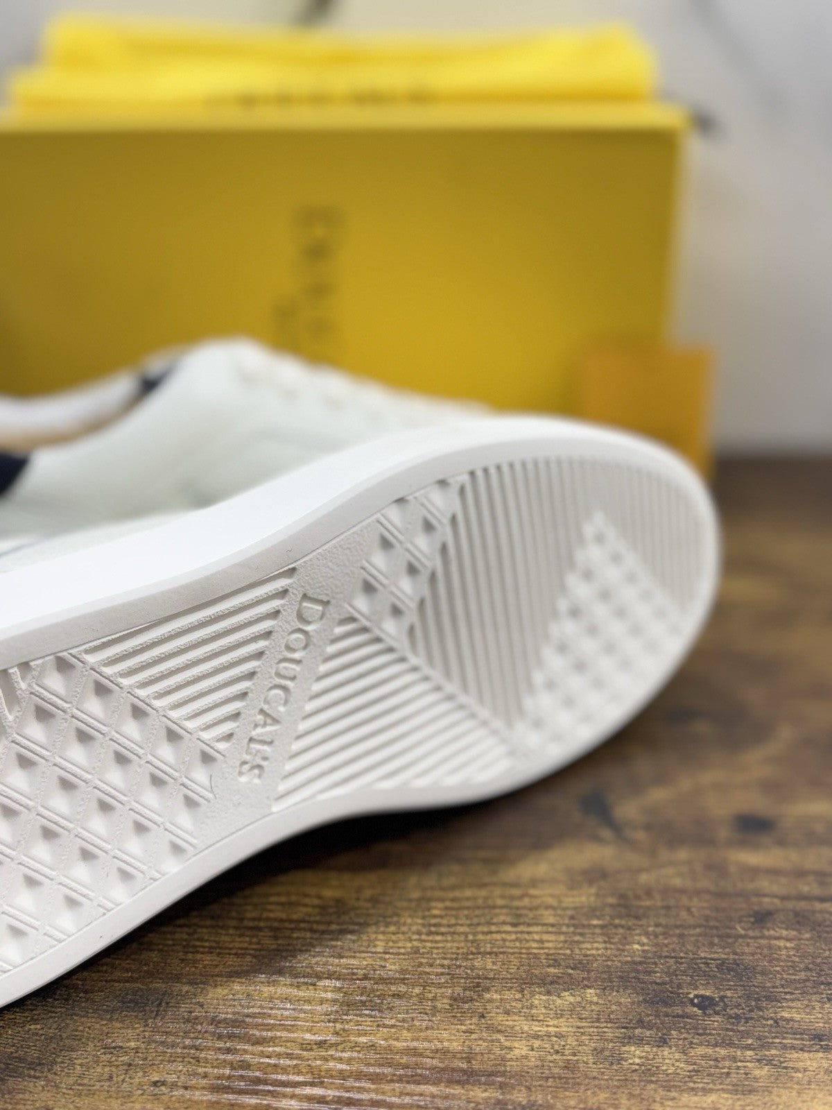 Doucal’s Sneaker Uomo Memory Foam Bianca PelleLuxury Men Doucal’s Extra Light 40