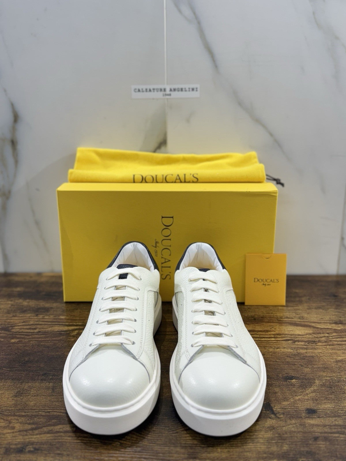 Doucal’s Sneaker Uomo Memory Foam Bianca PelleLuxury Men Doucal’s Extra Light 40