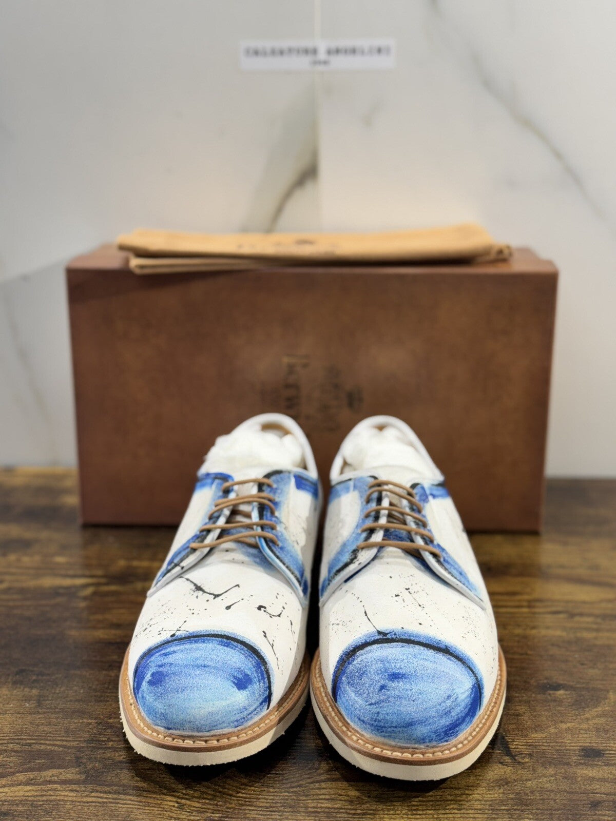 Berwick 1707 Derby Uomo Suede Bianco Limited Edit. Dipinta A Mano Vibram 45