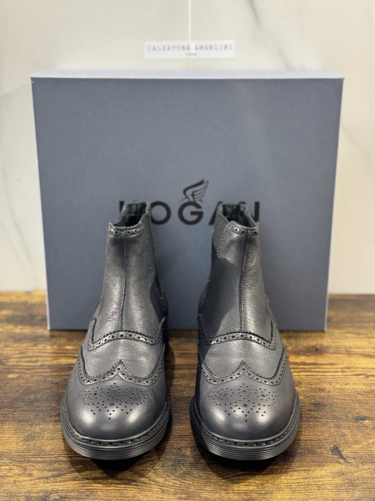 HOGAN scarpe Stivaletto Chelsea H576 in Pelle grigio con impunture Uomo 41.5