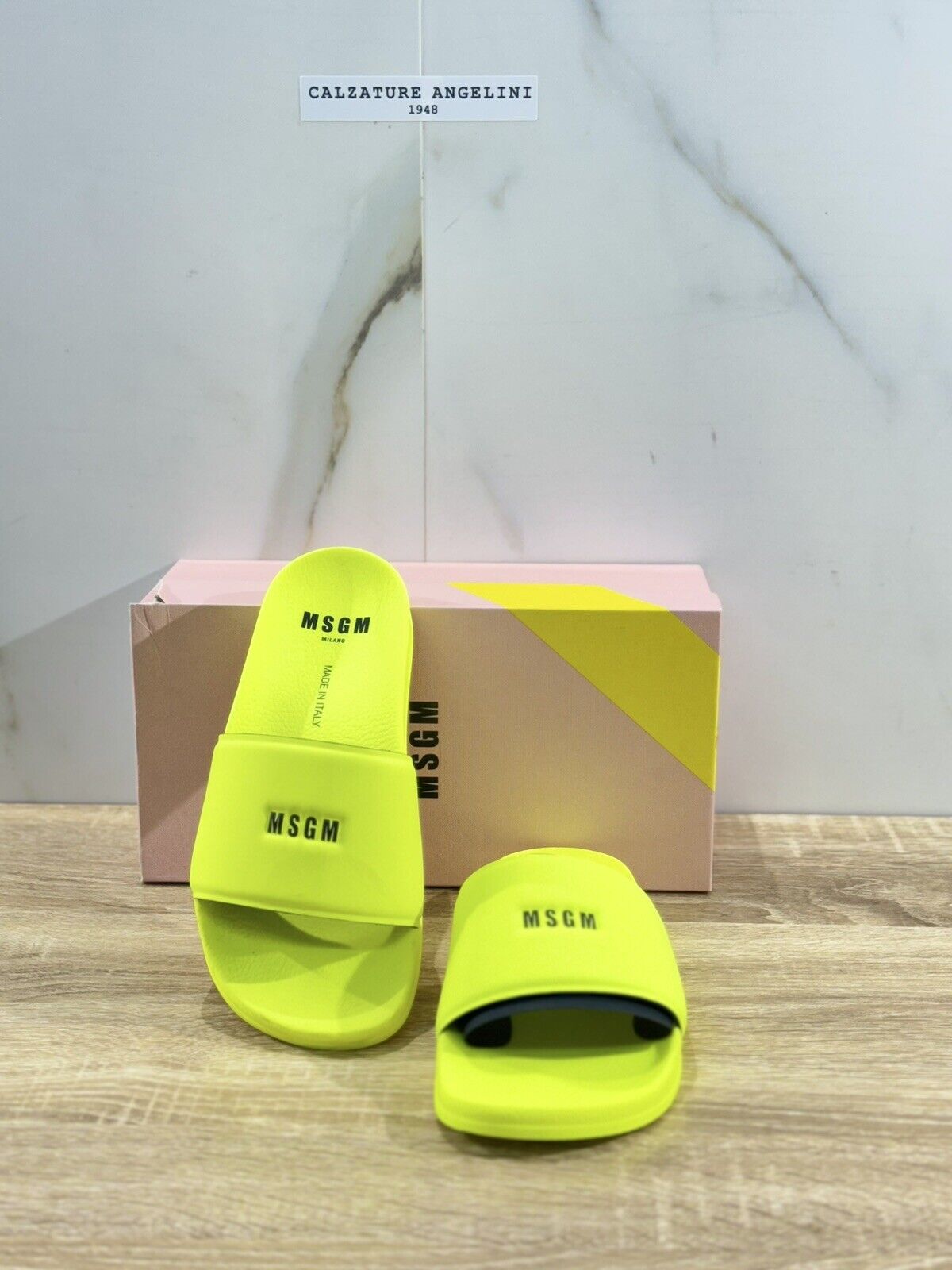 MSGM Sandalo Donna Ciabatta Fluo Gomma Luxury Slide 40