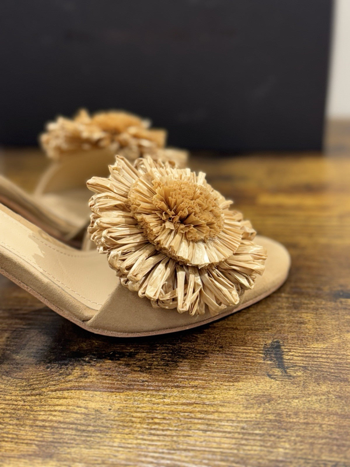 Paloma Barcelo’ Sandalo Donna Pelle Suede Beige Con Tacco Akira Donna 41