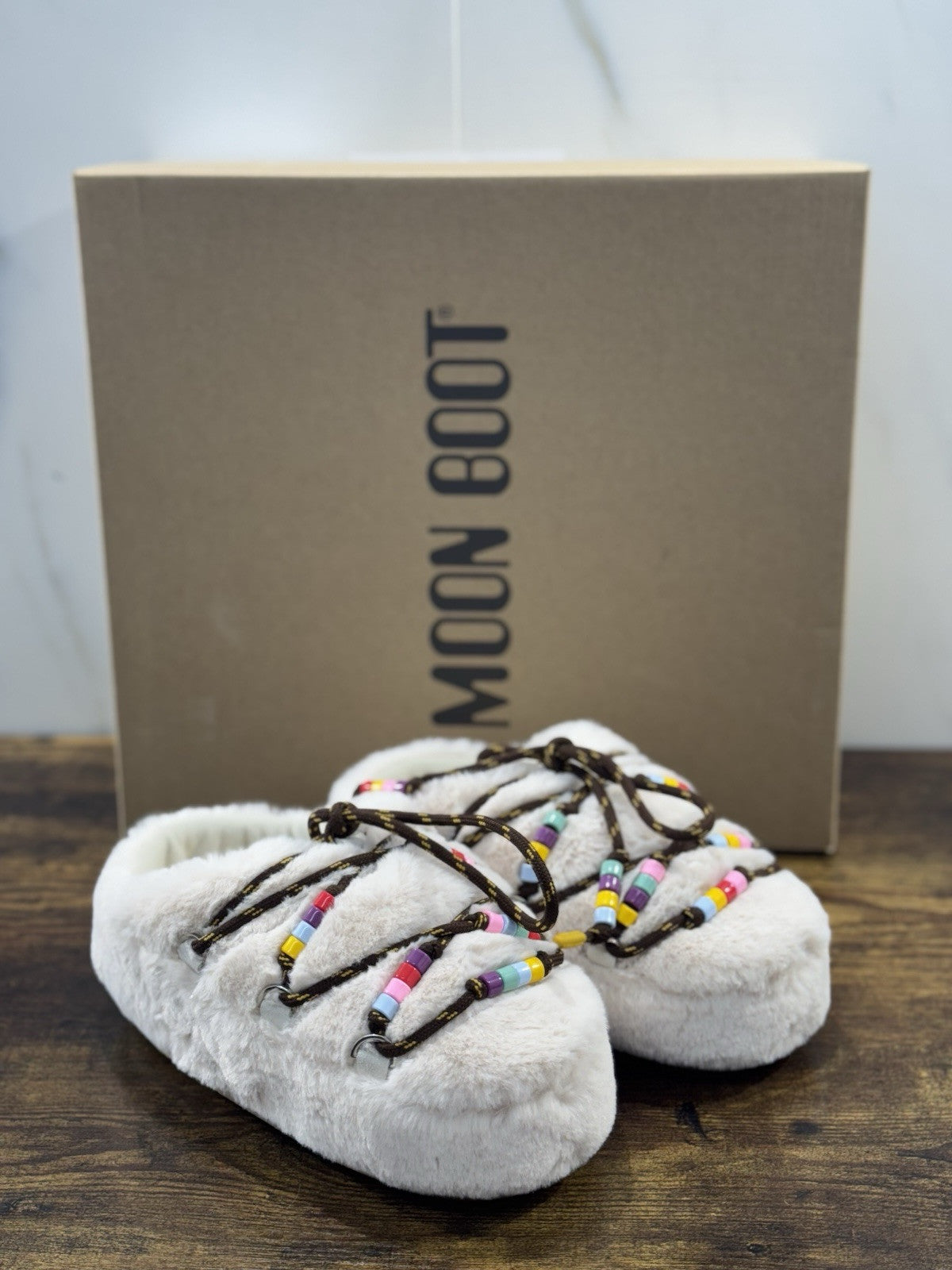 Moon Boot Mule Faux Fur Beads Casual Icon Mountain Mule Crema 39/40