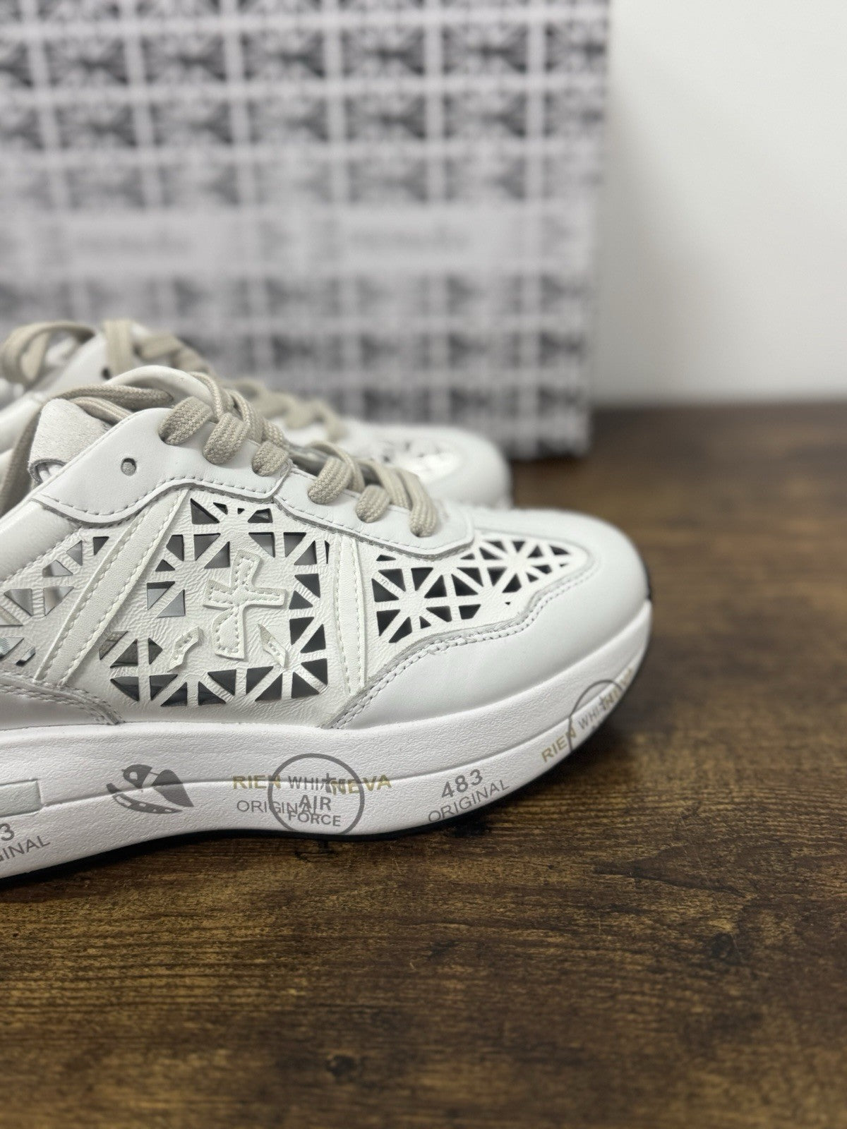 Premiata Cassie  Sneaker Pelle Bianca Traforata  Casual Premiata Donna 39