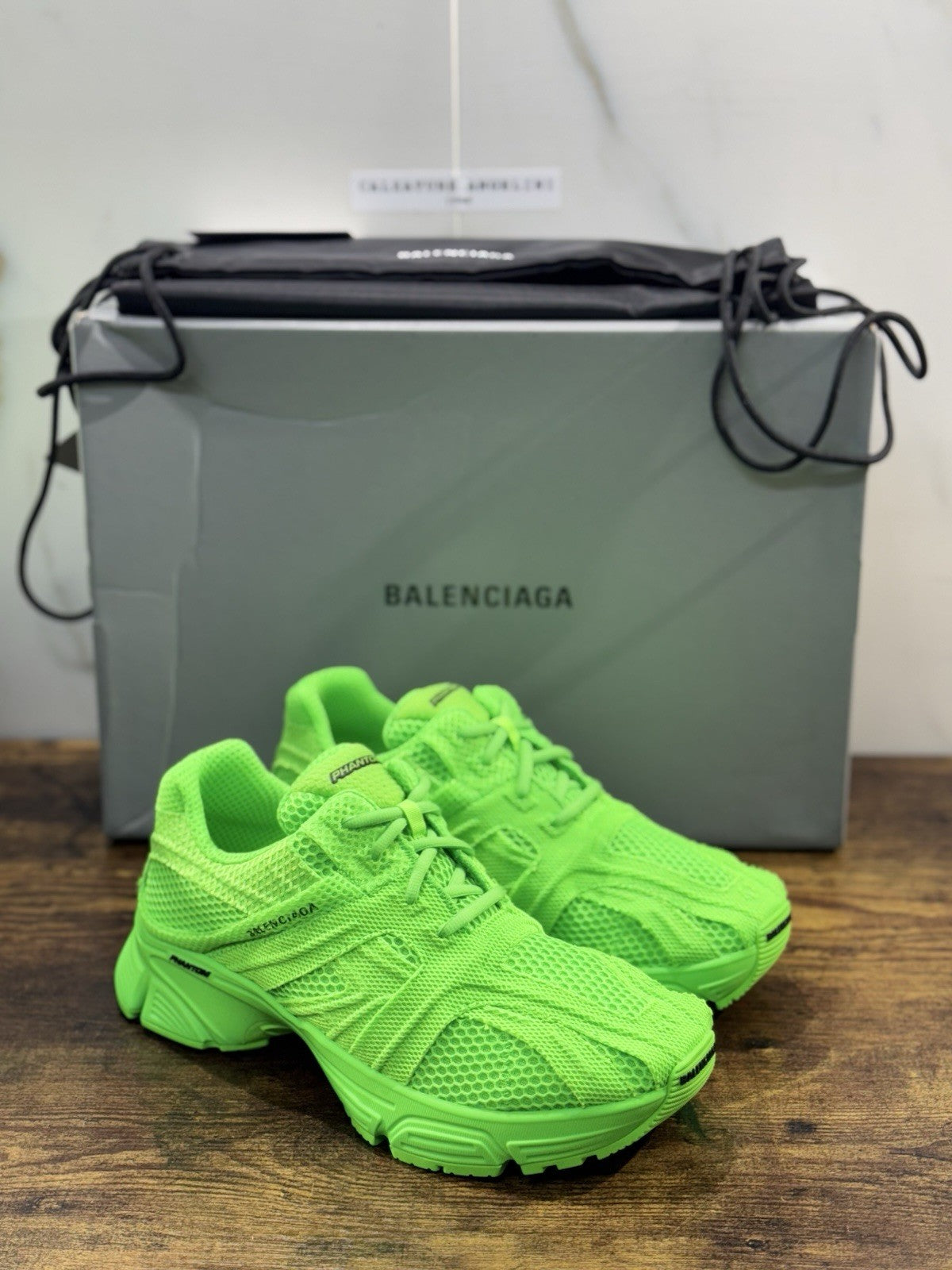 Balenciaga Phantom Sneaker Fluo Green Luxury Balenciaga Uomo 41