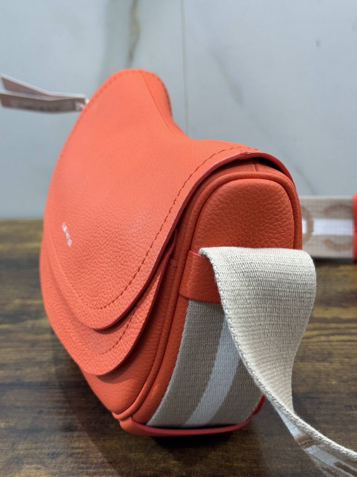 Coccinelle Borsa  Raquel  Arancio 100% Pelle Made In Italy Donna Tracolla