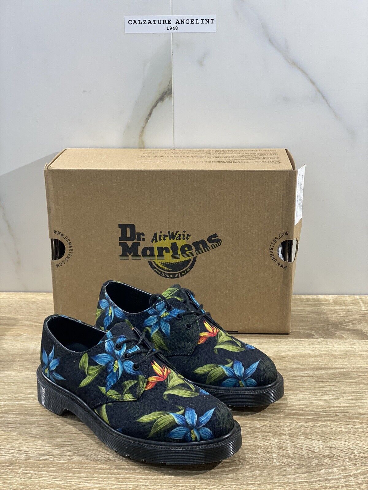 Dr Martens Lester black Hawaiian floral canvas scarpa Donna original 38