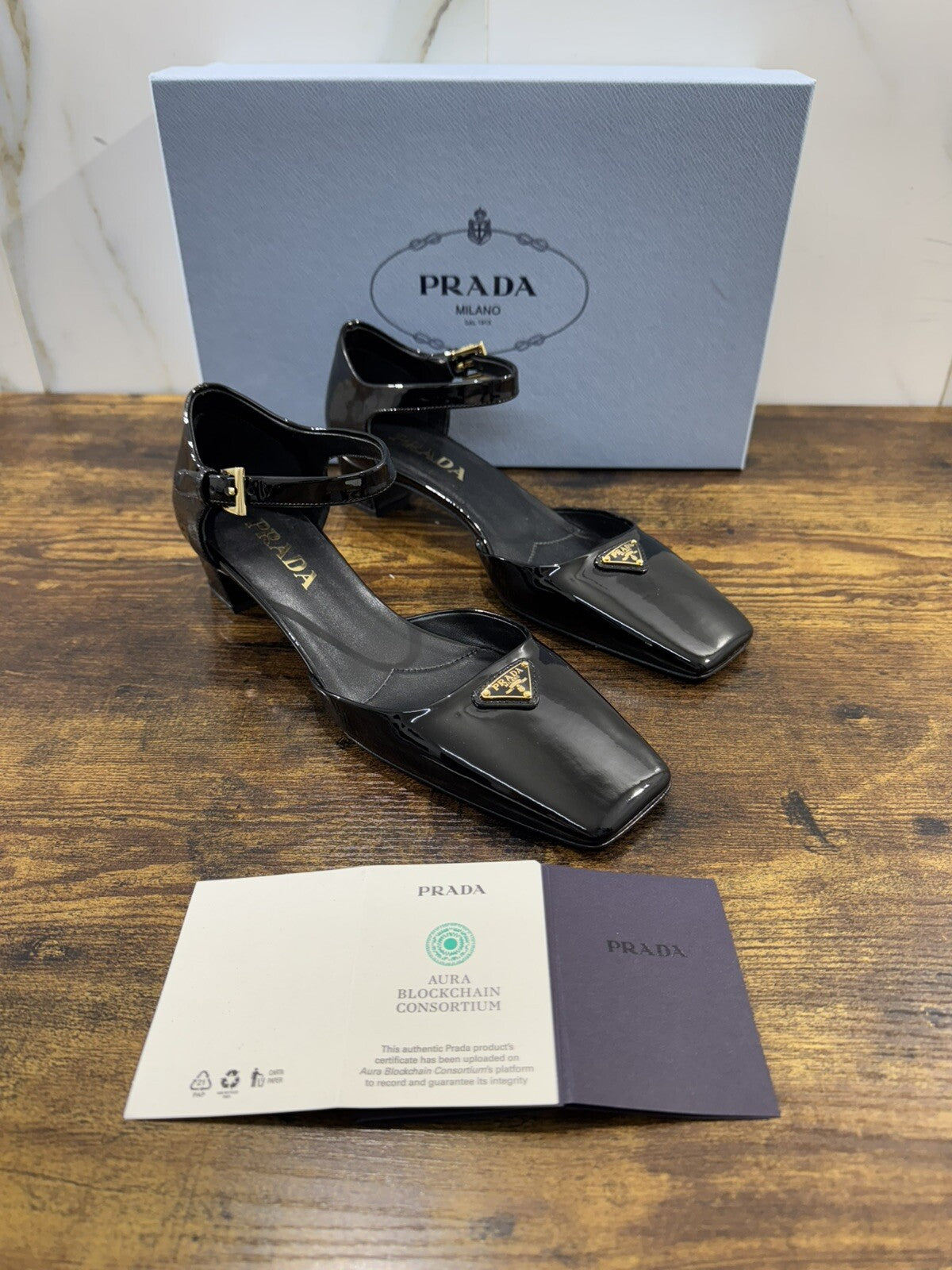 Prada Pumps In Vernice Nera Donna Luxury Woman Prada Shoe 38.5