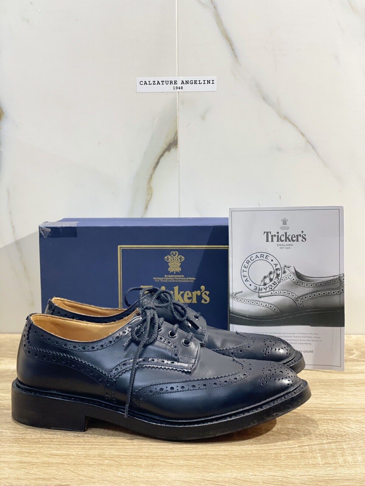 Tricker’s Bourton Derby Brogue fondo cuoio luxury Pelle Nero 10