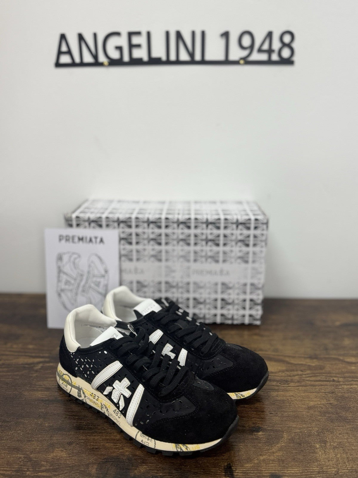 Premiata Lucy Sneaker Pelle Nera  Traforata Casual Premiata Donna 37