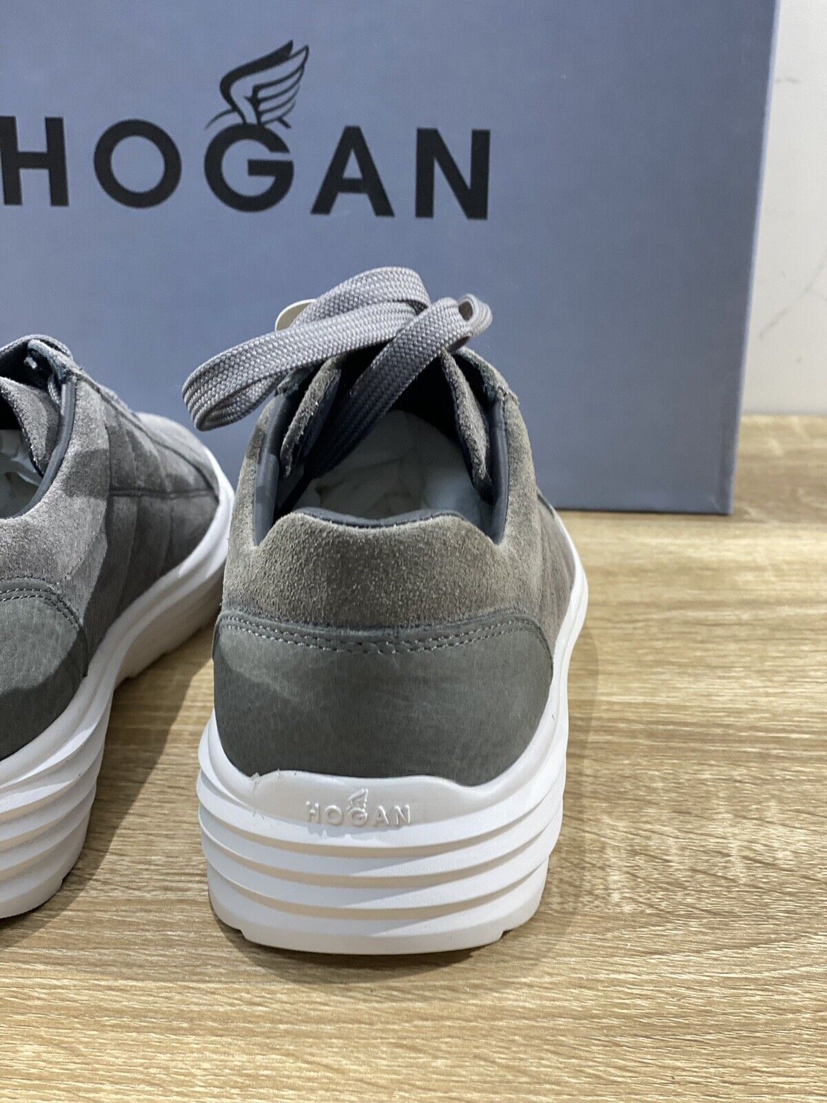 Hogan Scarpa Uomo H341 Sneaker In Suede Grigio Luxury Casual Shoes Hog CALZATURE ANGELINI 1948