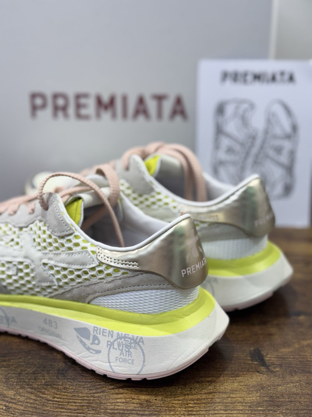Premiata Lauryn Sneaker  Fluo Casual Premiata Scarpa Donna 40