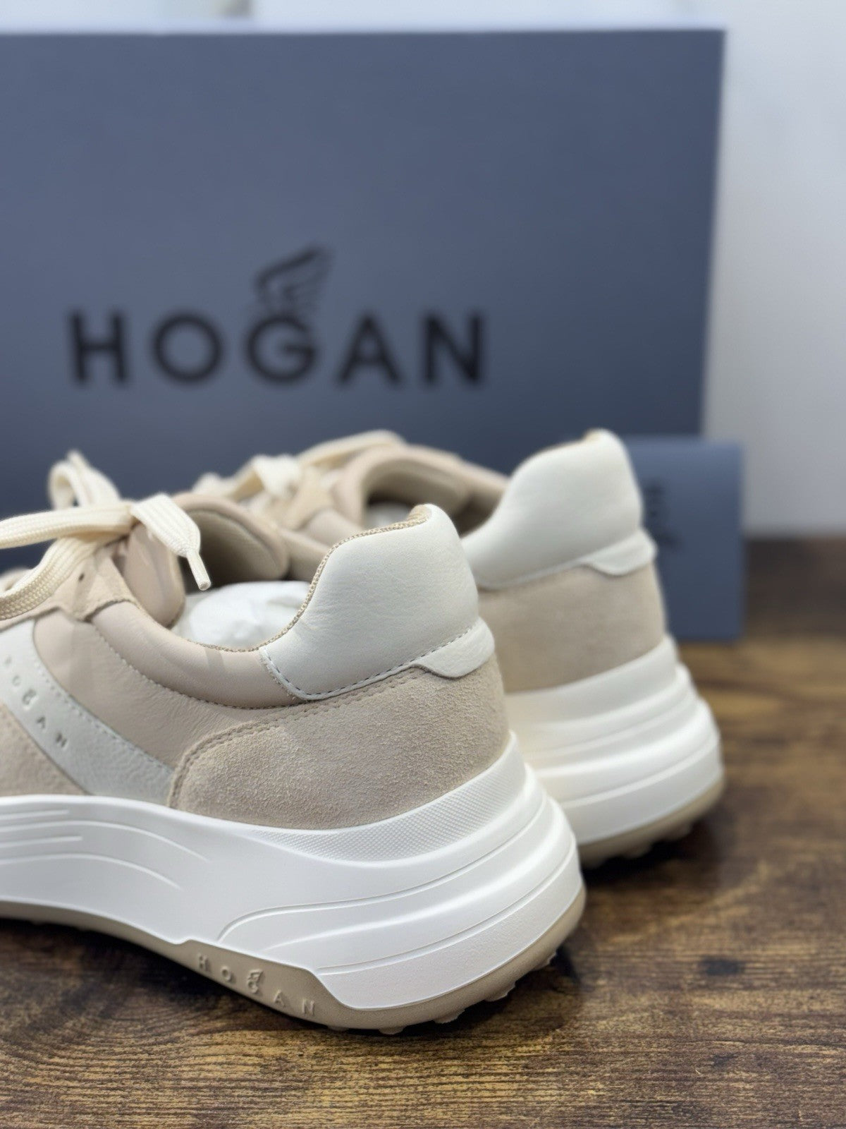 Hogan H669 Sneaker Pelle Casual Beige  Hogan Scarpe Donna 38.5