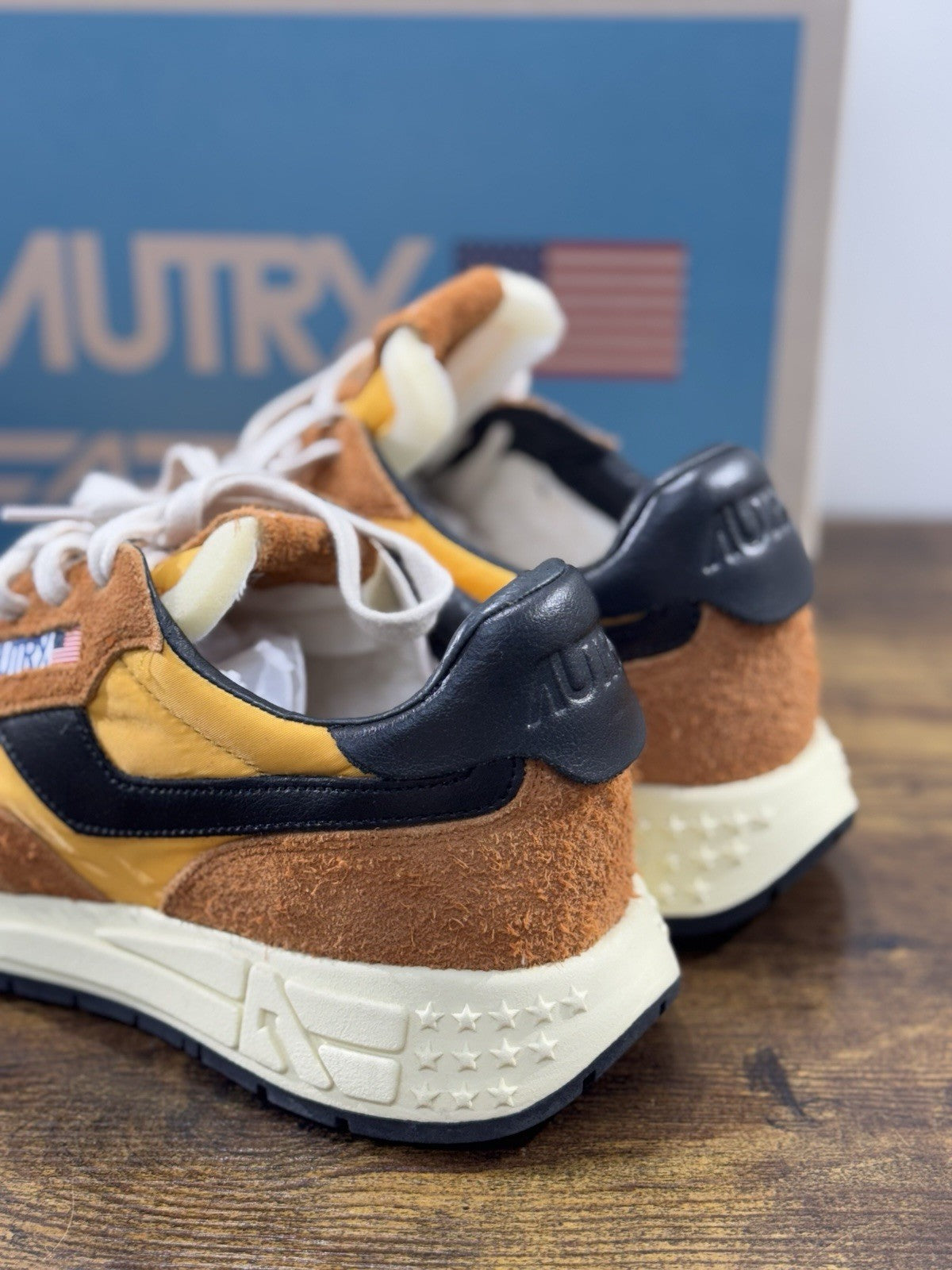 Autry Reelwind  Low Men Sneaker Sunset Black   Casual Autry Uomo 43