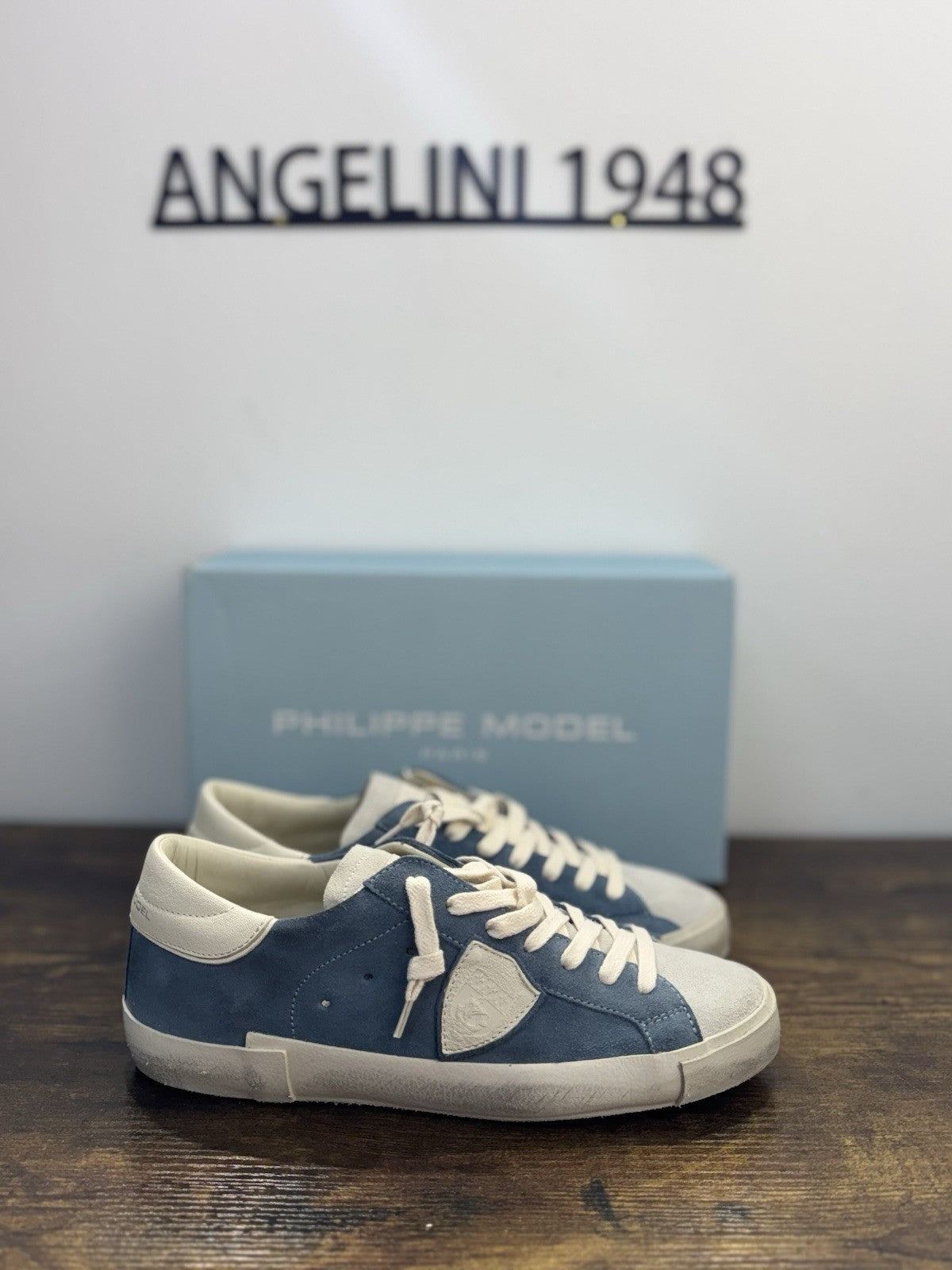 Philippe Model Paris Low Pelle Suede Celeste   Casual Sneaker Uomo 45