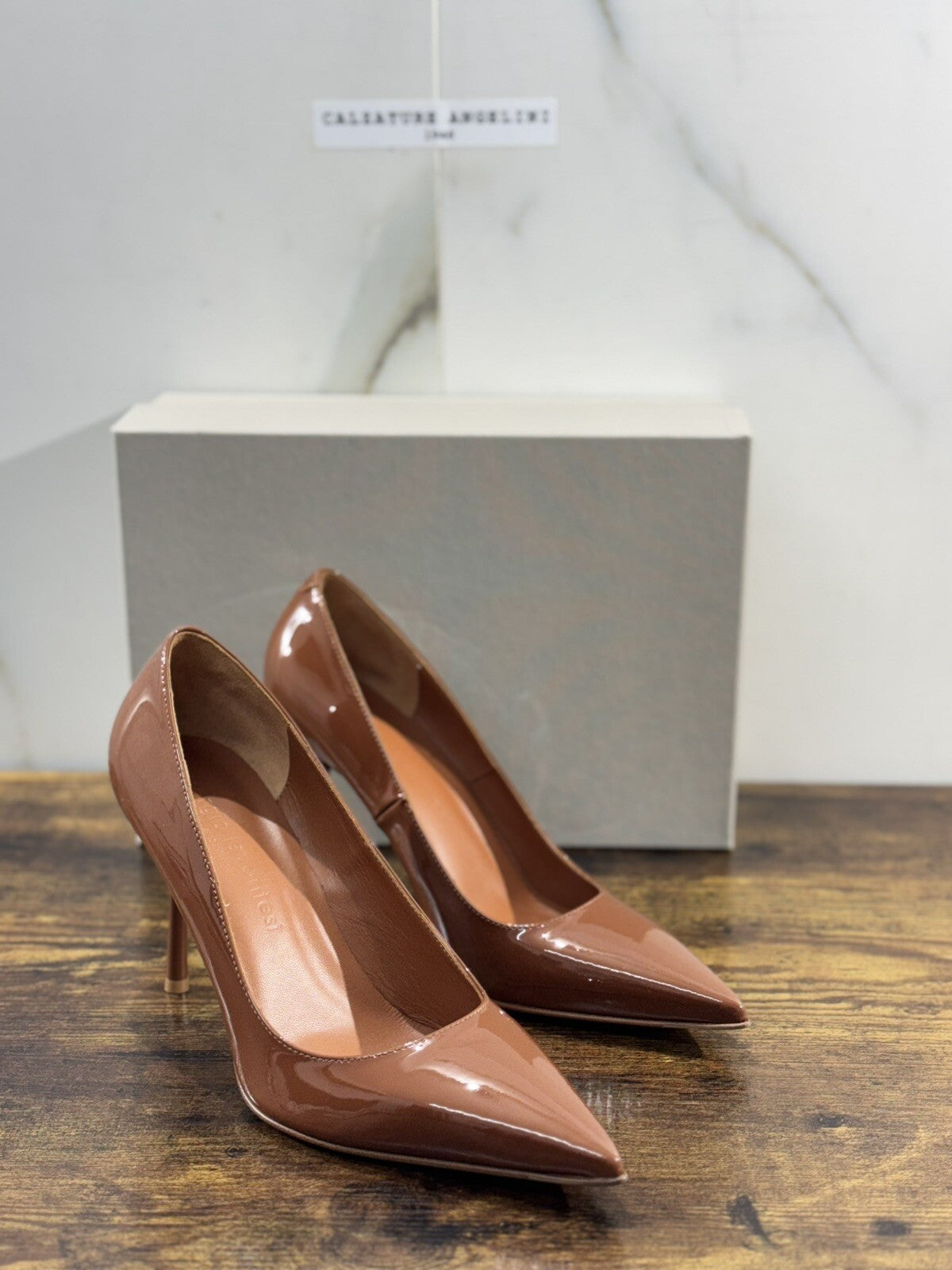 Sergio Levantesi Decollete’ donna Musa Pelle Avana   made in italy luxury 38.5
