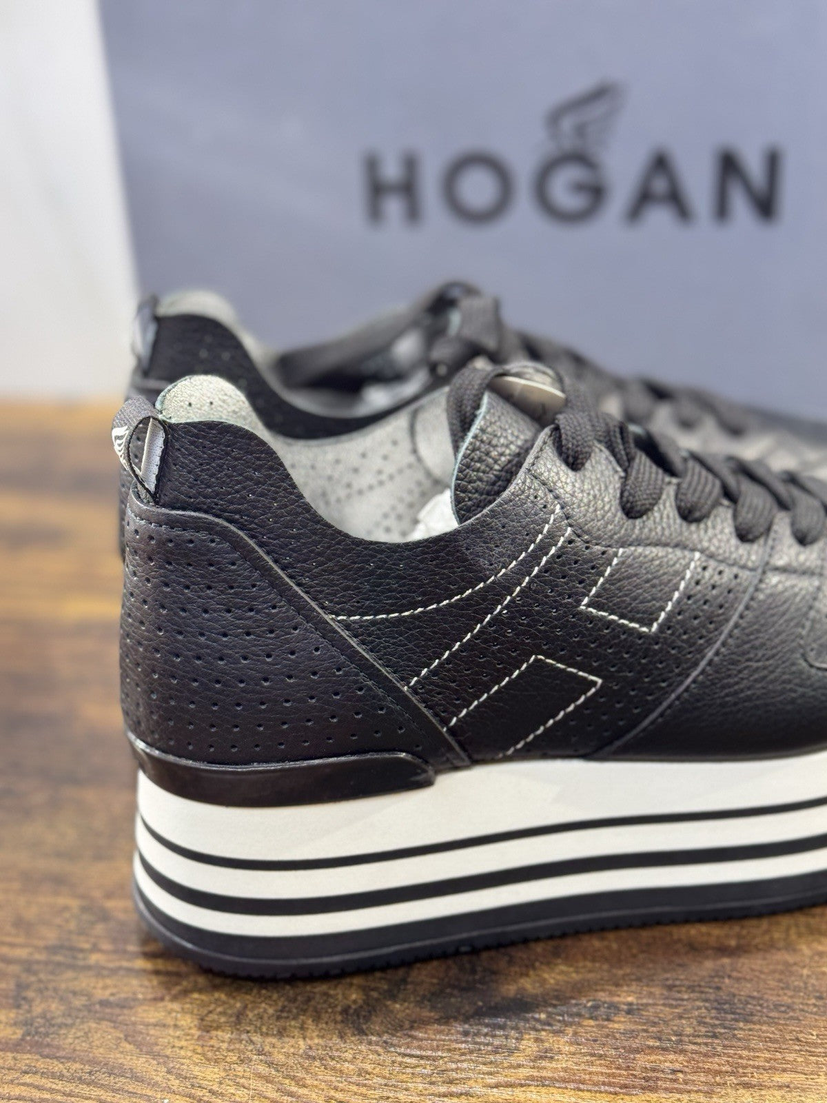 Hogan H283 Sneaker Zeppa Pelle Nero  Casual Hogan Donna 39