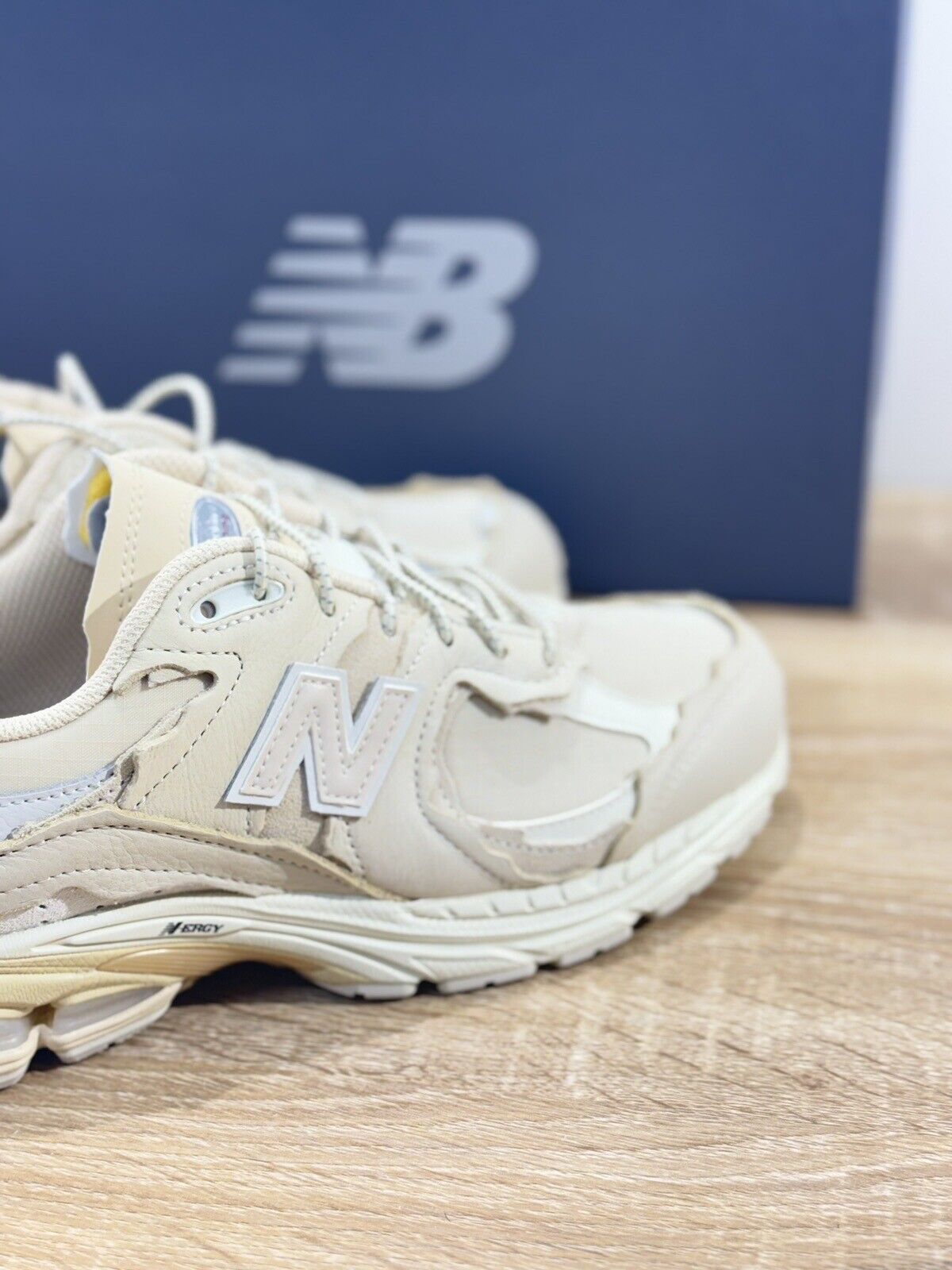 New Balance 2002  Uomo Pelle   Casual Crema   Sneaker Uomo New Balance 40