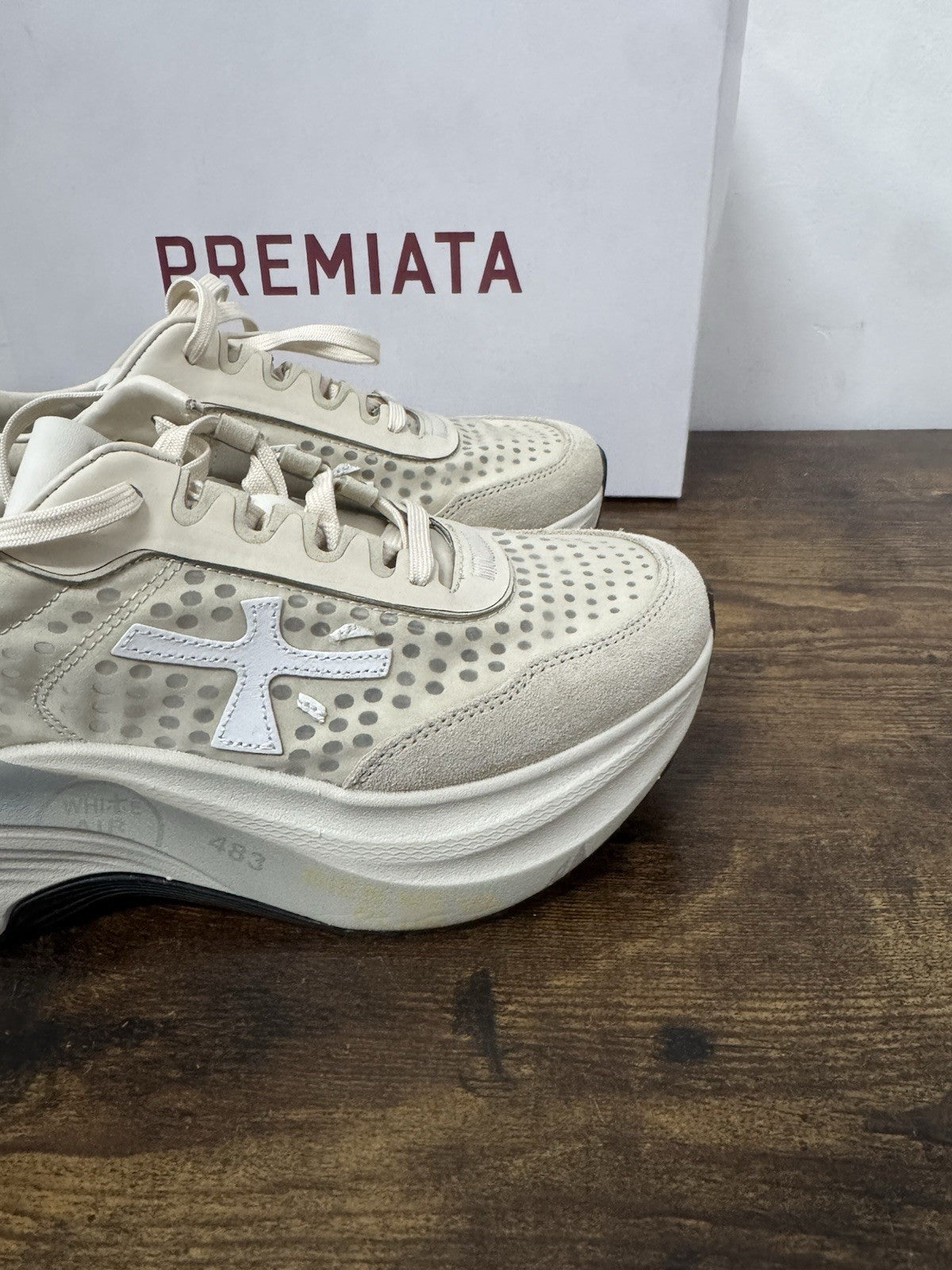 Premiata Hill  Sneaker Suede Beige   Casual Donna 37