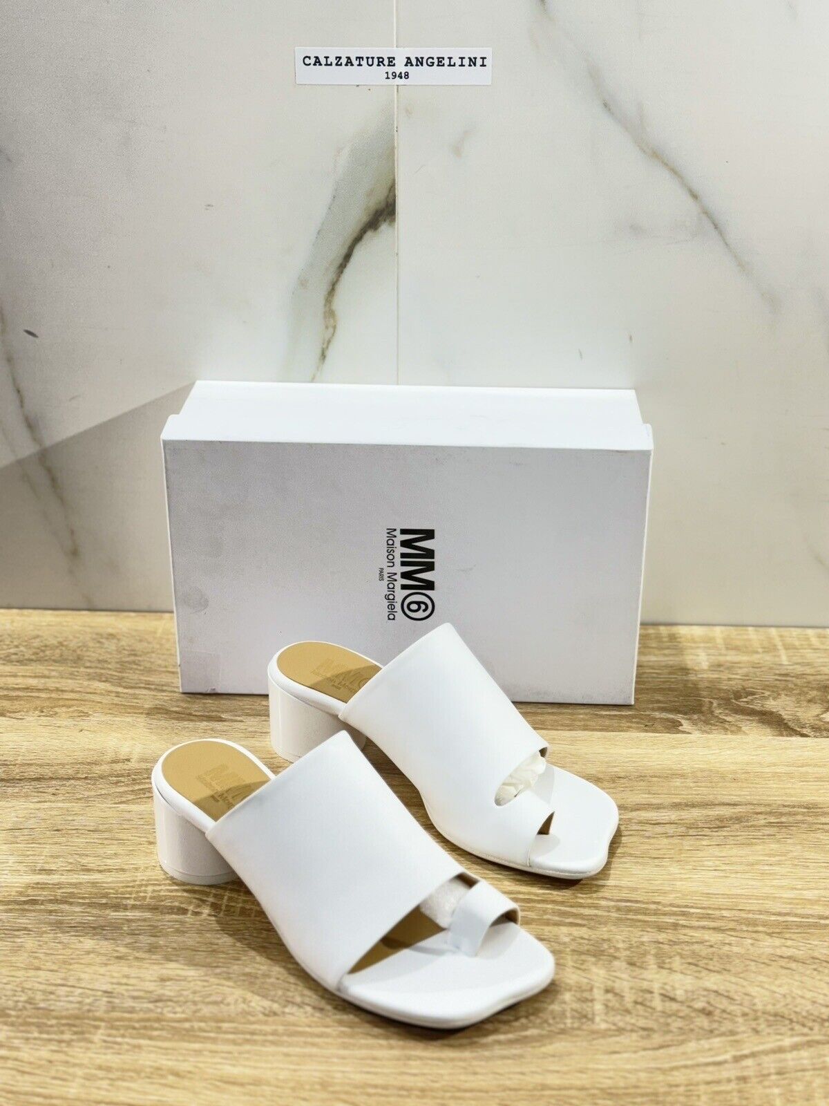 MM6 Maison Margiela Paris Sandalo Tabi Donna Luxury Woman Sandal Bianco 39