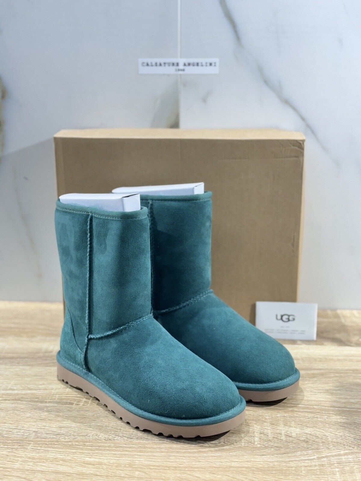 Ugg W classic Short Verde   stivaletto Donna   suede 37