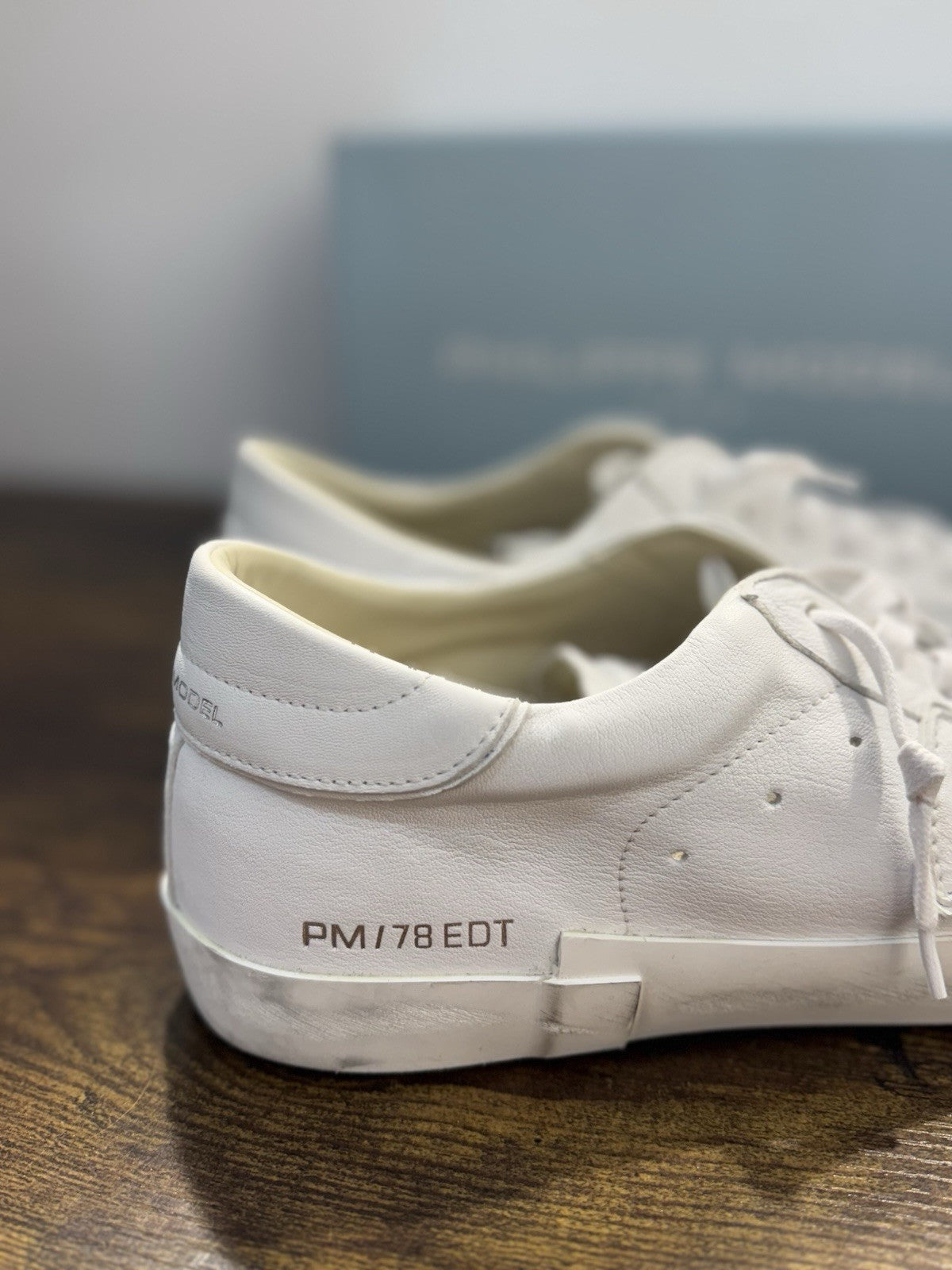 Philippe Model Paris Low Pelle Bianca  Casual Sneaker Uomo 45